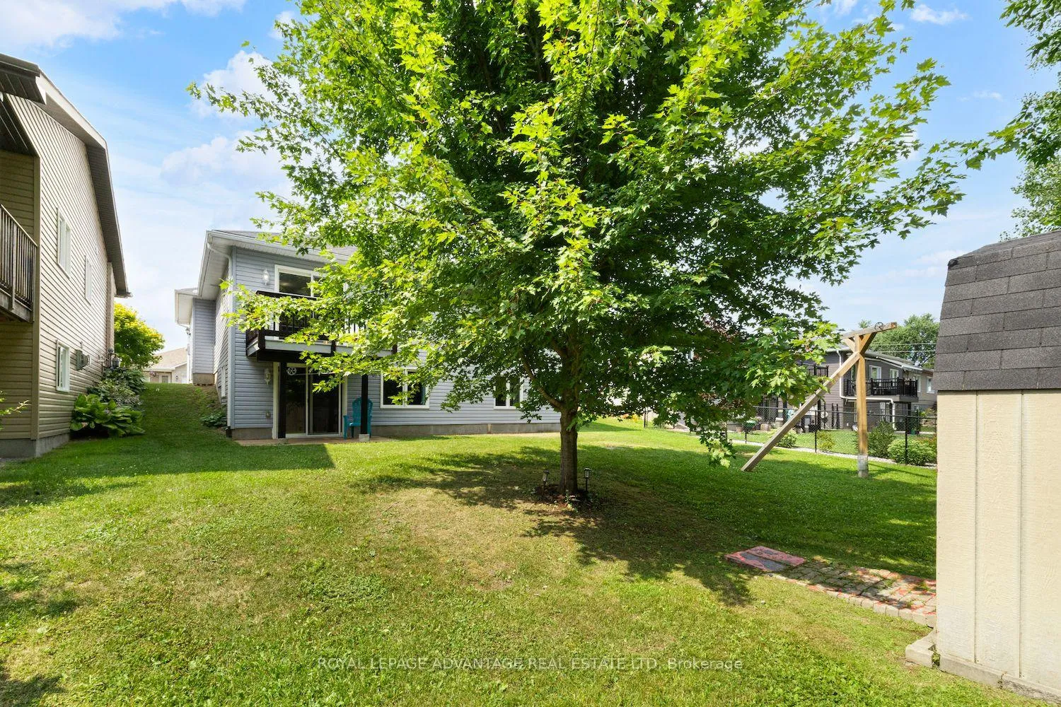 Photo 24 of 42 Code Crescent, Smiths Falls — HOMEH