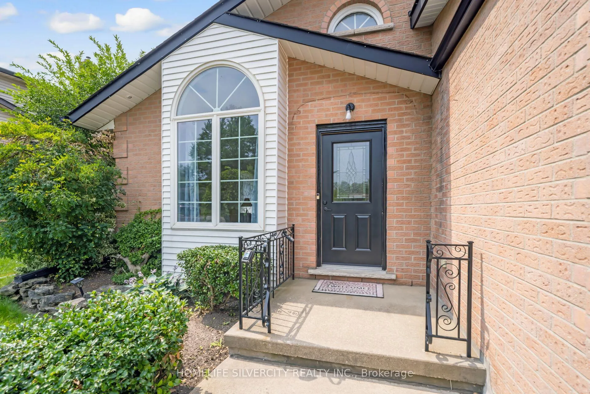 Photo 4 of 118 Parkedge Street, Guelph/Eramosa, Rockwood — HOMEH