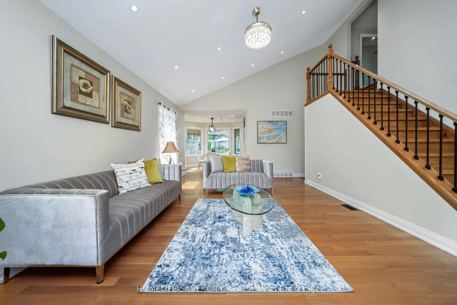 Photo 8 of 118 Parkedge Street, Guelph/Eramosa, Rockwood — HOMEH