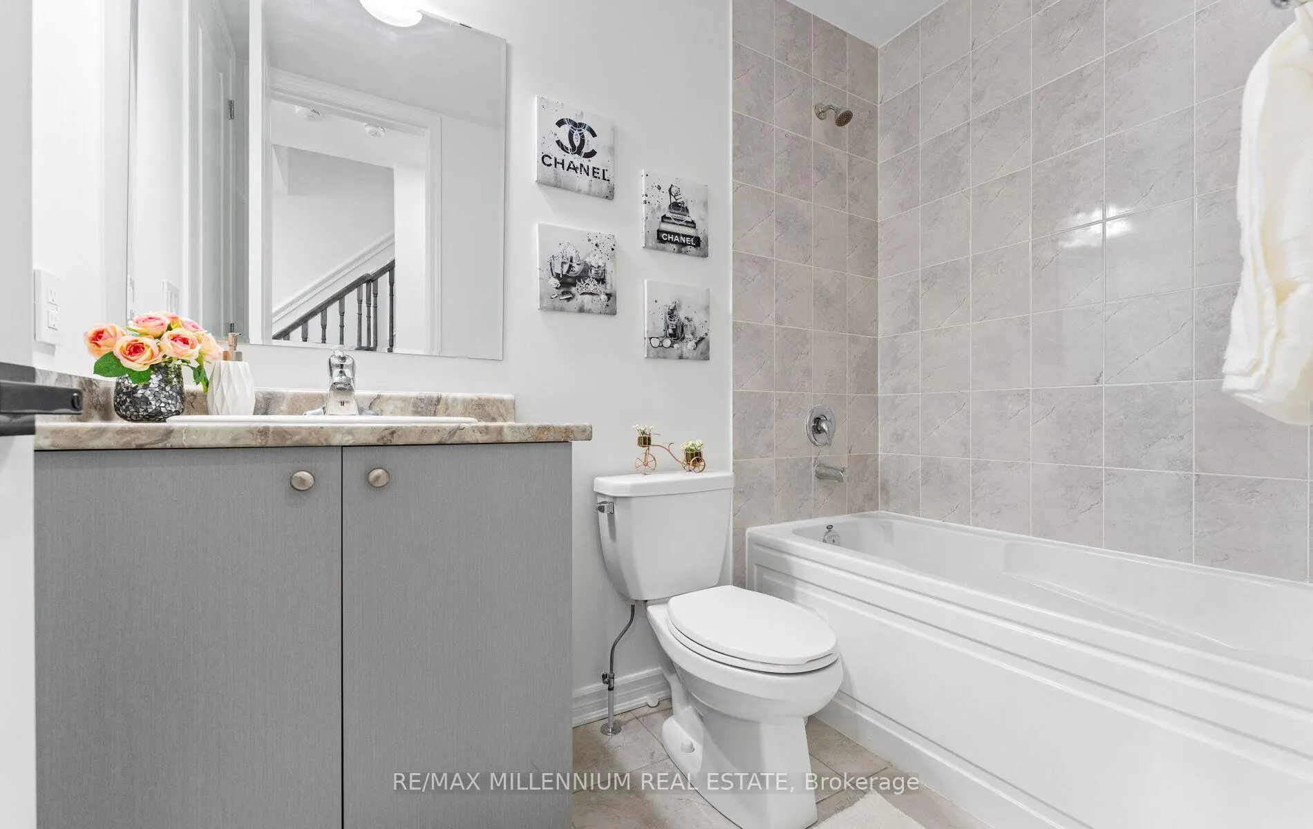 Photo 5 of 83 Casely Avenue, Richmond Hill, Rural Richmond Hill — HOMEH