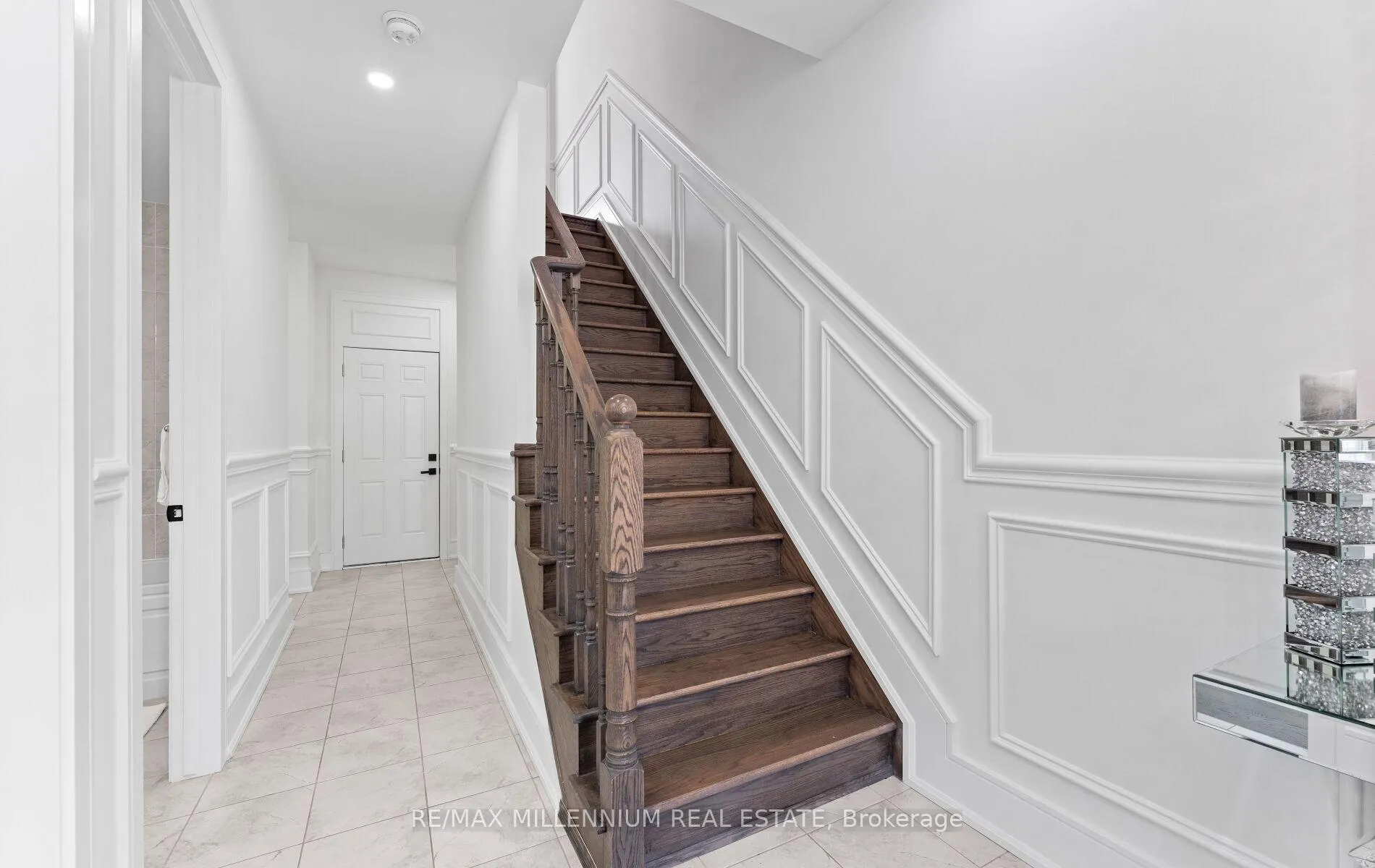 Photo 7 of 83 Casely Avenue, Richmond Hill, Rural Richmond Hill — HOMEH