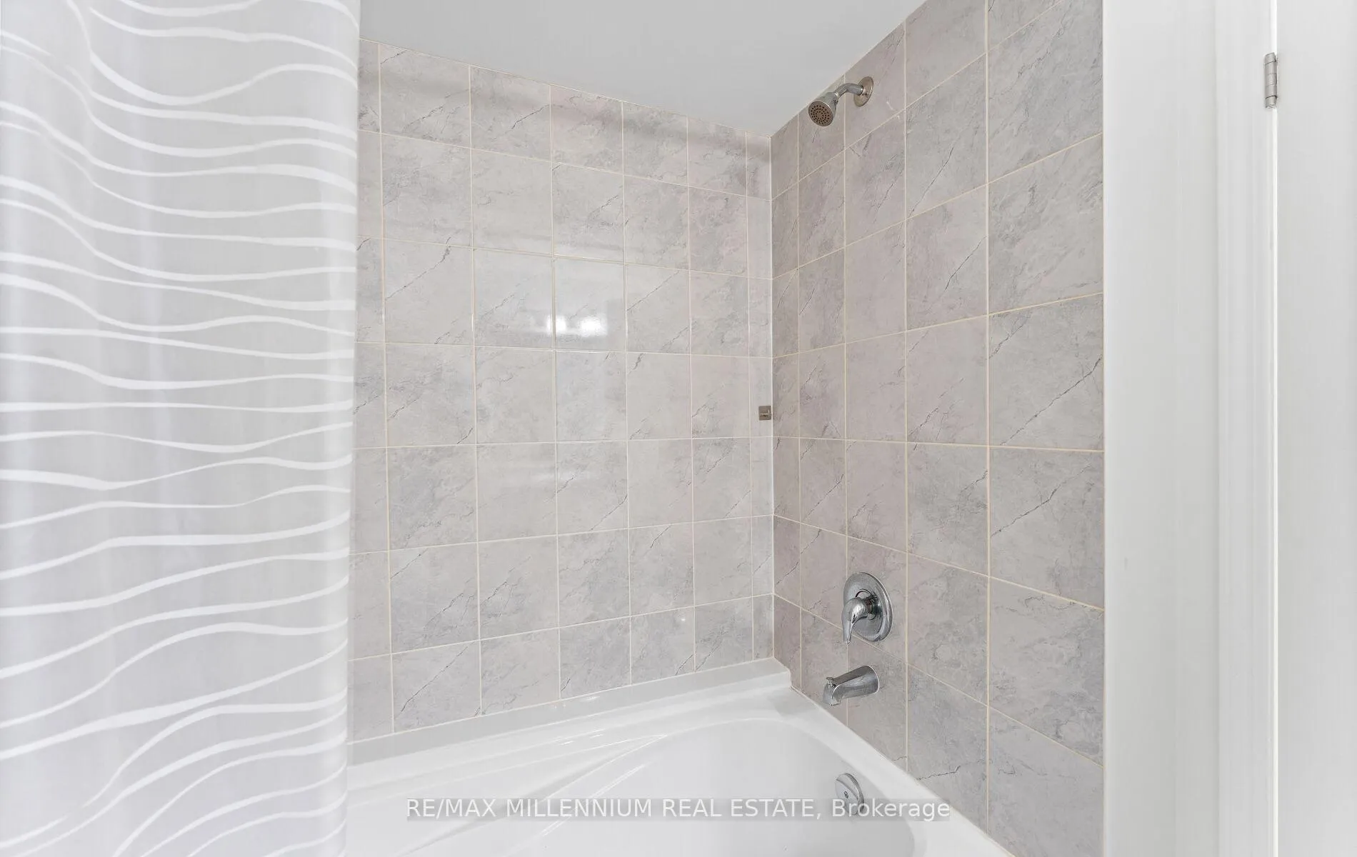 Photo 25 of 83 Casely Avenue, Richmond Hill, Rural Richmond Hill — HOMEH