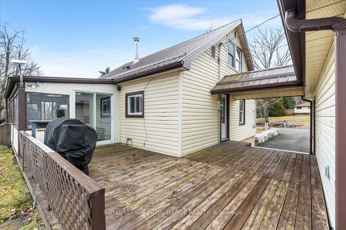 Photo 30 of 402 Beatty Road, Belleville, Thurlow Ward — HOMEH