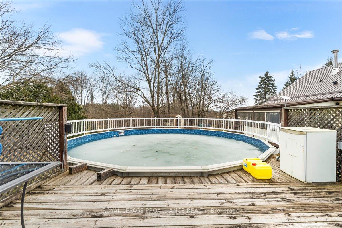 Photo 31 of 402 Beatty Road, Belleville, Thurlow Ward — HOMEH