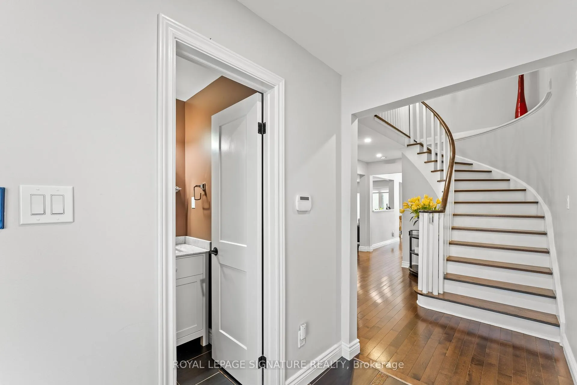 Photo 6 of 46 Marchwood Crescent, Richmond Hill, Harding — HOMEH