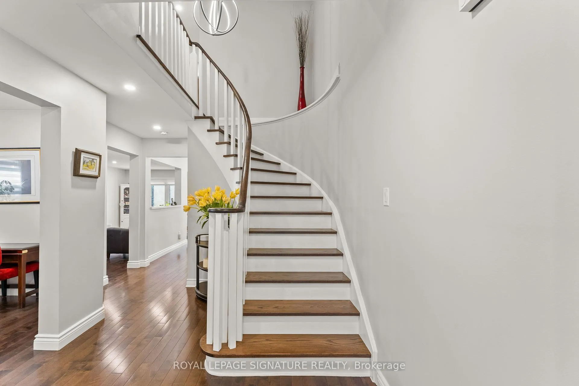 Photo 7 of 46 Marchwood Crescent, Richmond Hill, Harding — HOMEH