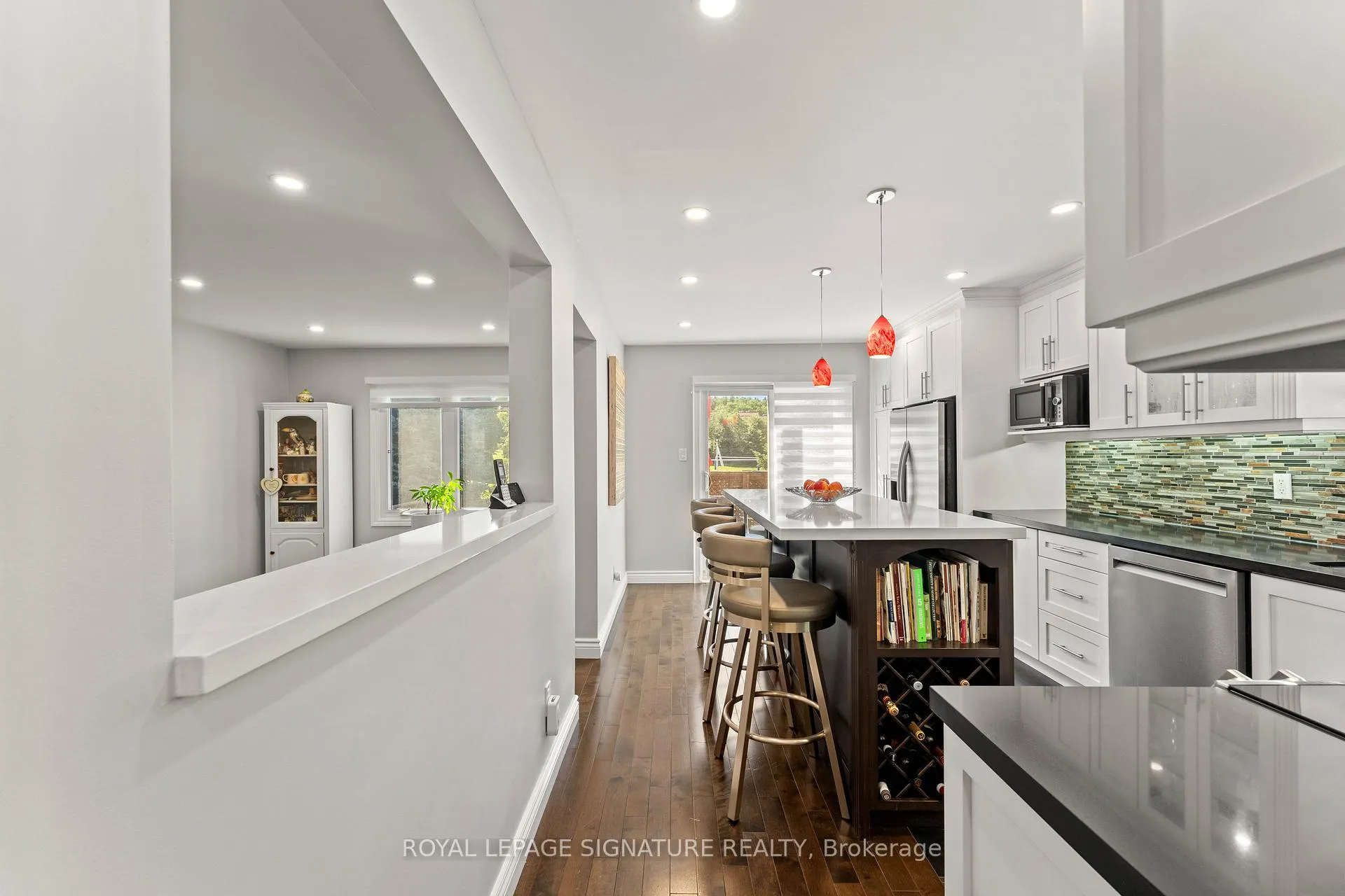 Photo 12 of 46 Marchwood Crescent, Richmond Hill, Harding — HOMEH