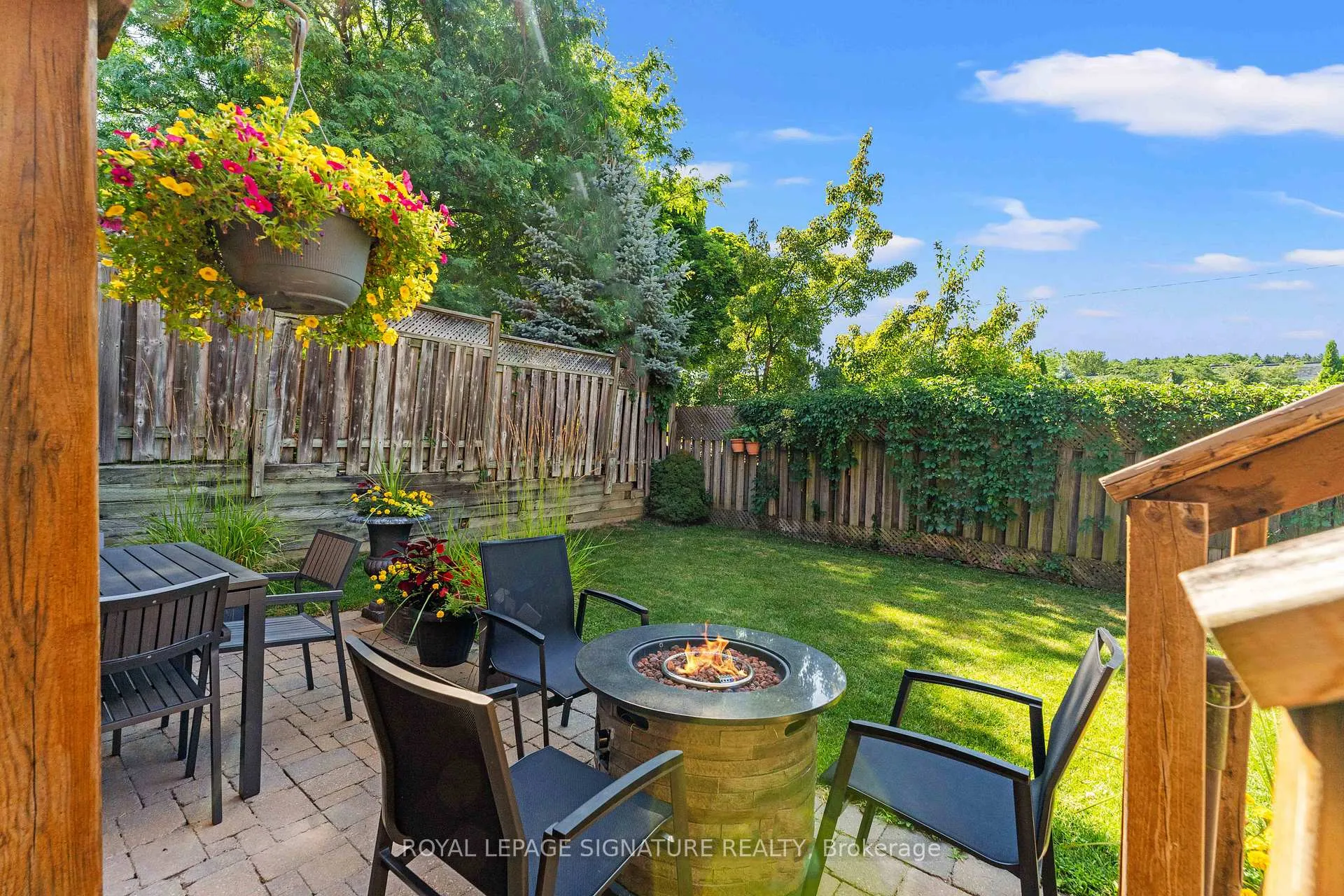 Photo 46 of 46 Marchwood Crescent, Richmond Hill, Harding — HOMEH