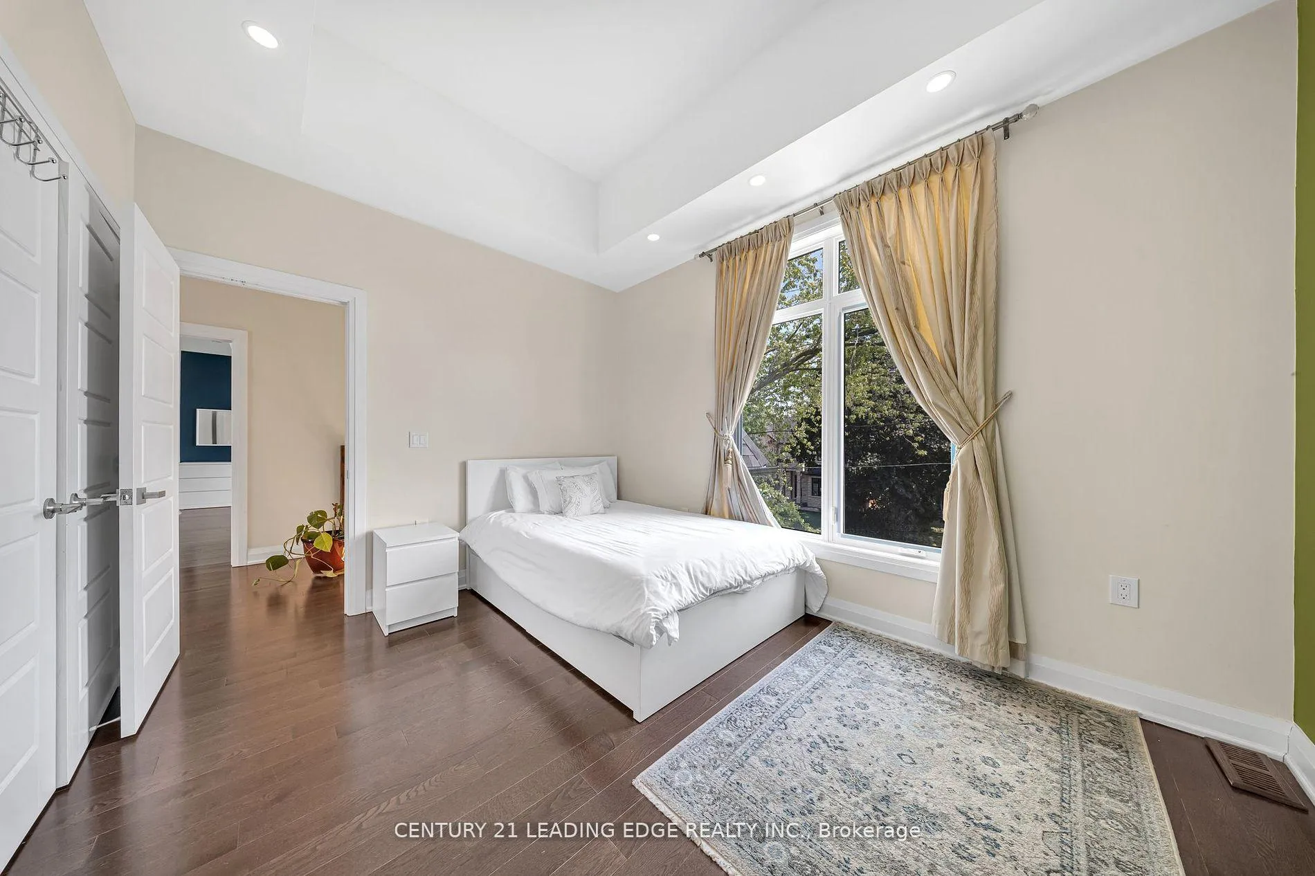 Photo 26 of 736 Hillview Crescent, Pickering, West Shore — HOMEH
