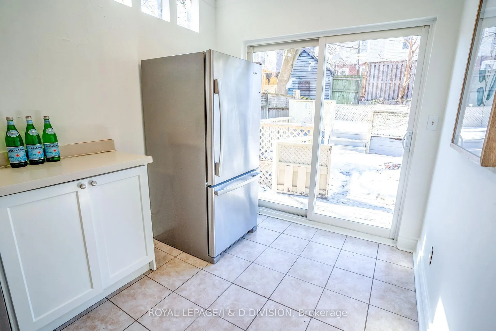 Photo 15 of 94 Brookside Drive, Toronto, East End-Danforth — HOMEH