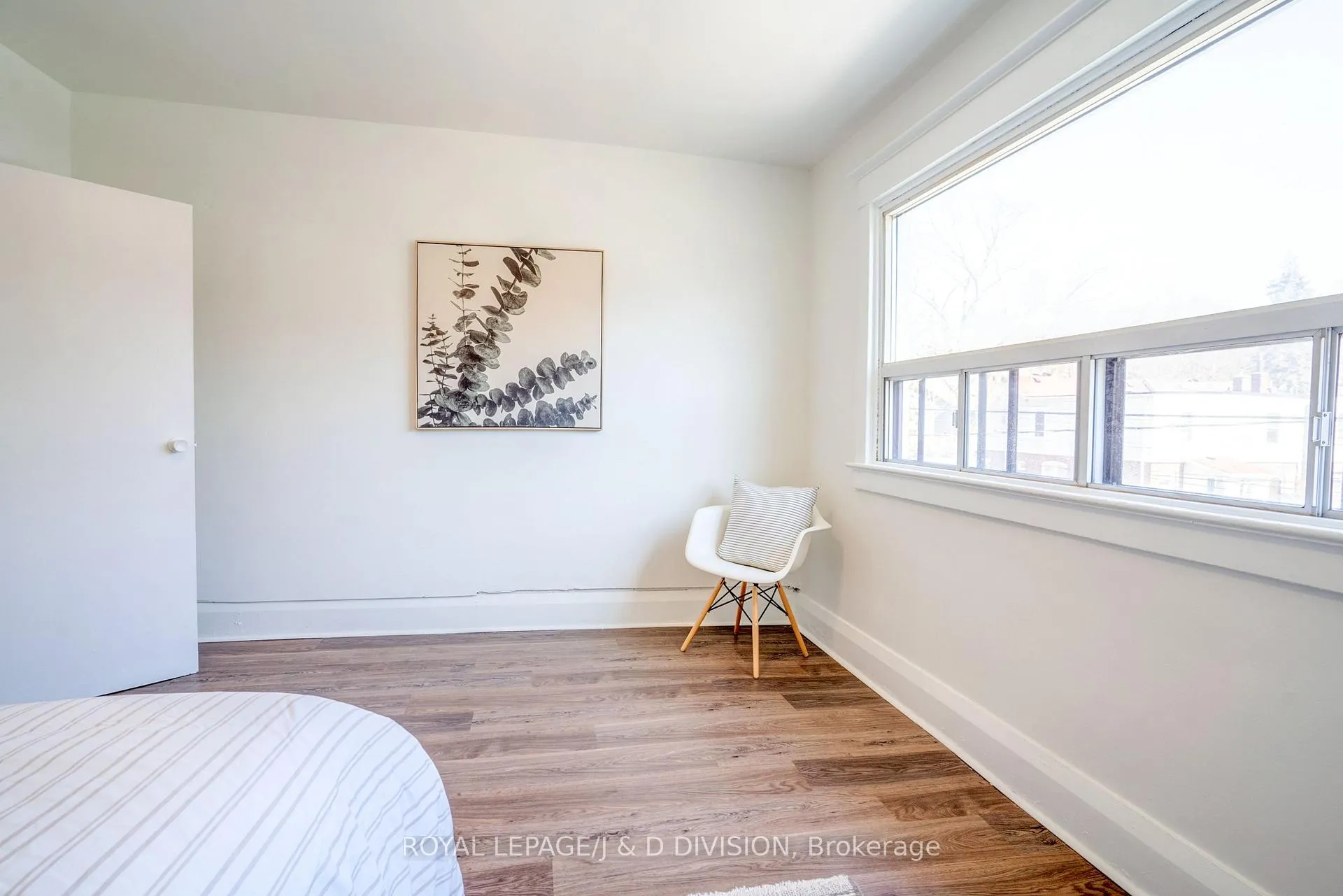 Photo 21 of 94 Brookside Drive, Toronto, East End-Danforth — HOMEH