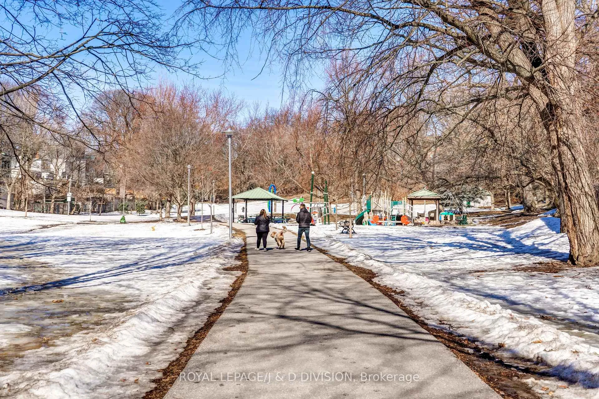 Photo 45 of 94 Brookside Drive, Toronto, East End-Danforth — HOMEH