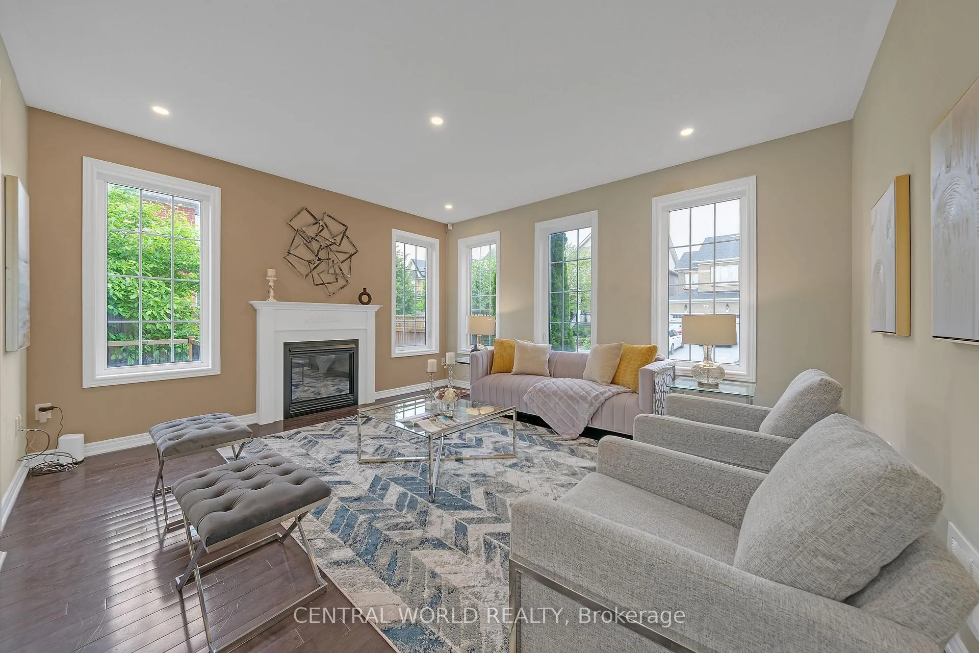 Photo 13 of 49 Stonechurch Crescent, Markham, Box Grove — HOMEH