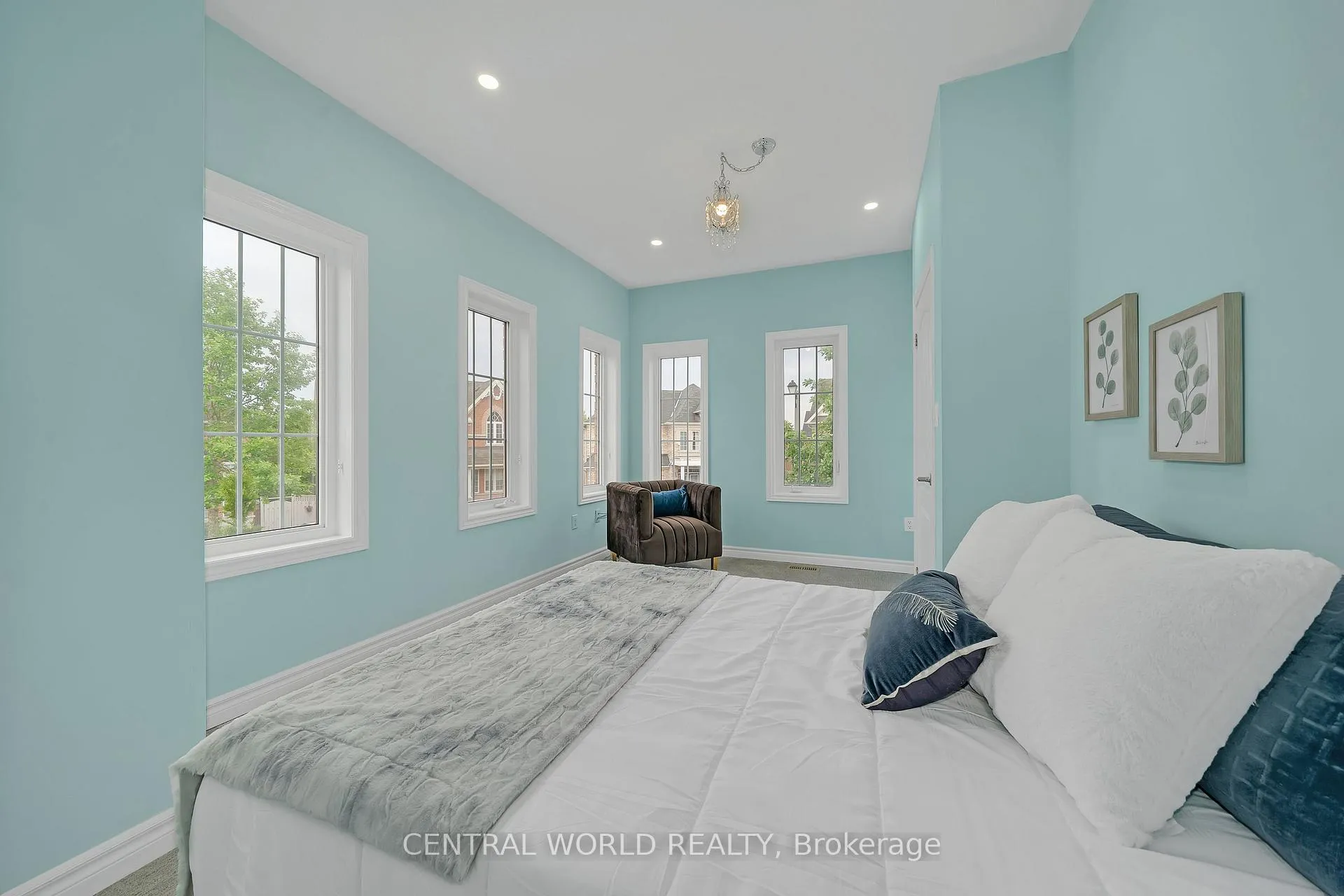 Photo 26 of 49 Stonechurch Crescent, Markham, Box Grove — HOMEH