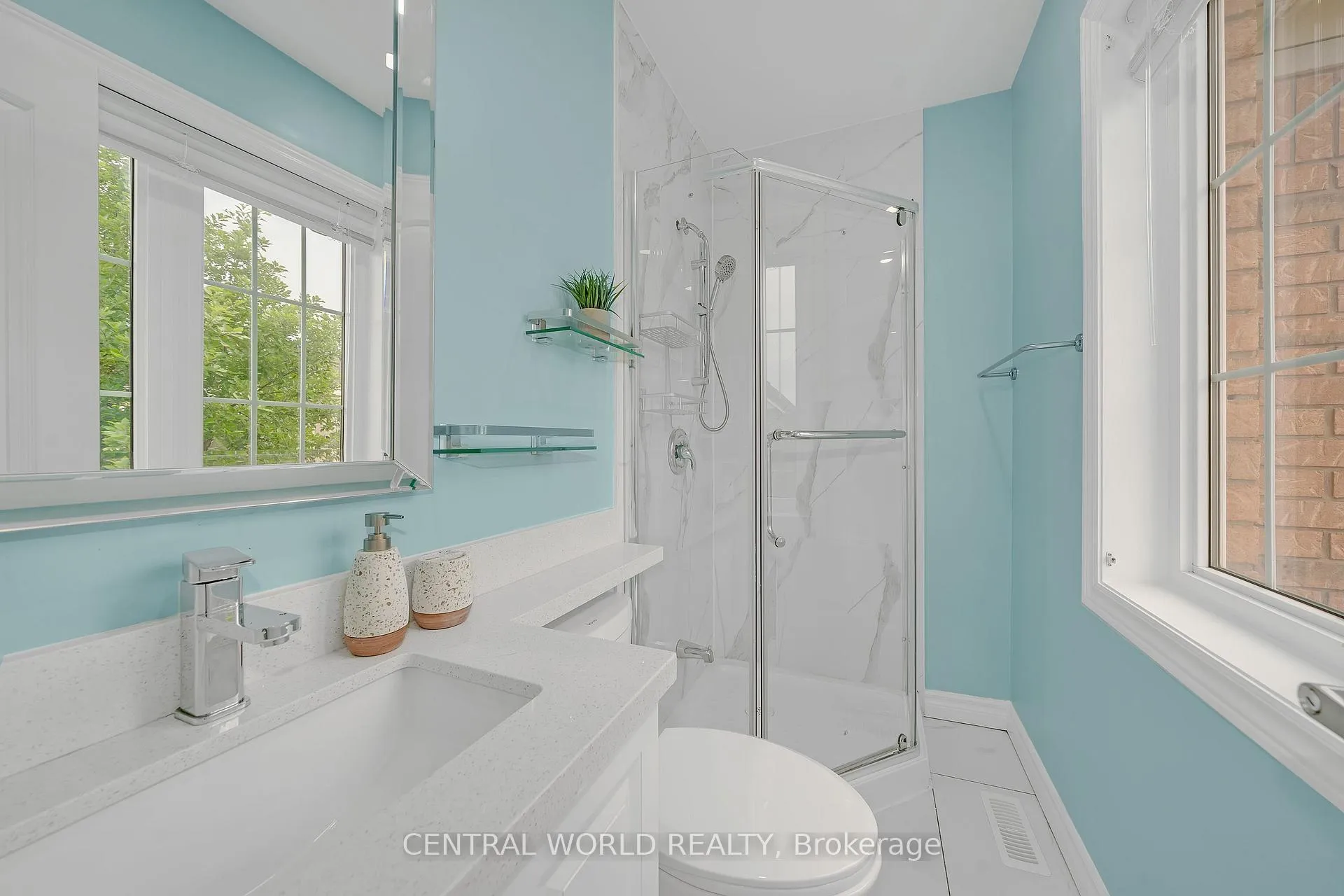 Photo 28 of 49 Stonechurch Crescent, Markham, Box Grove — HOMEH