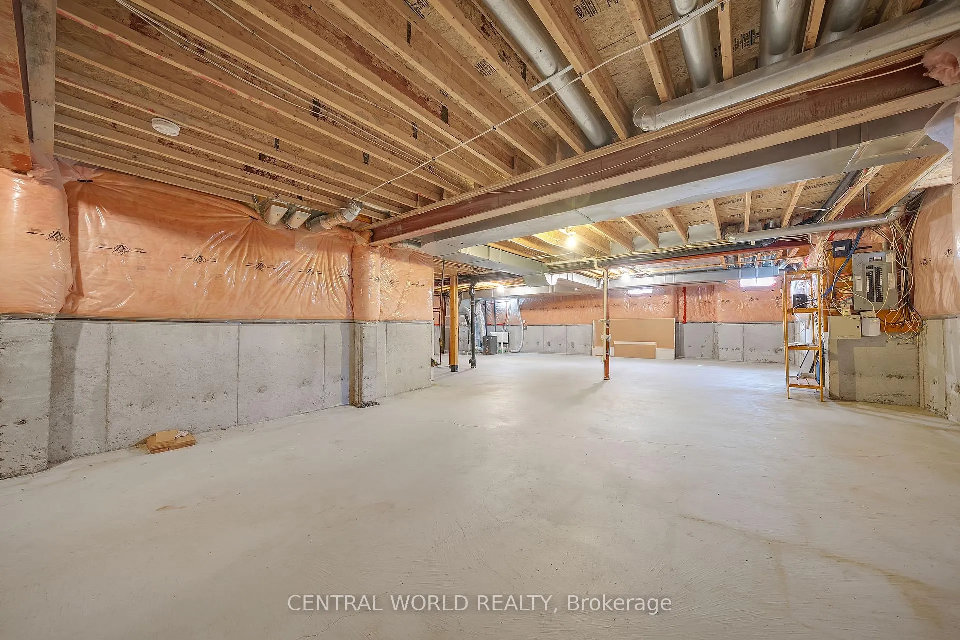 Photo 42 of 49 Stonechurch Crescent, Markham, Box Grove — HOMEH