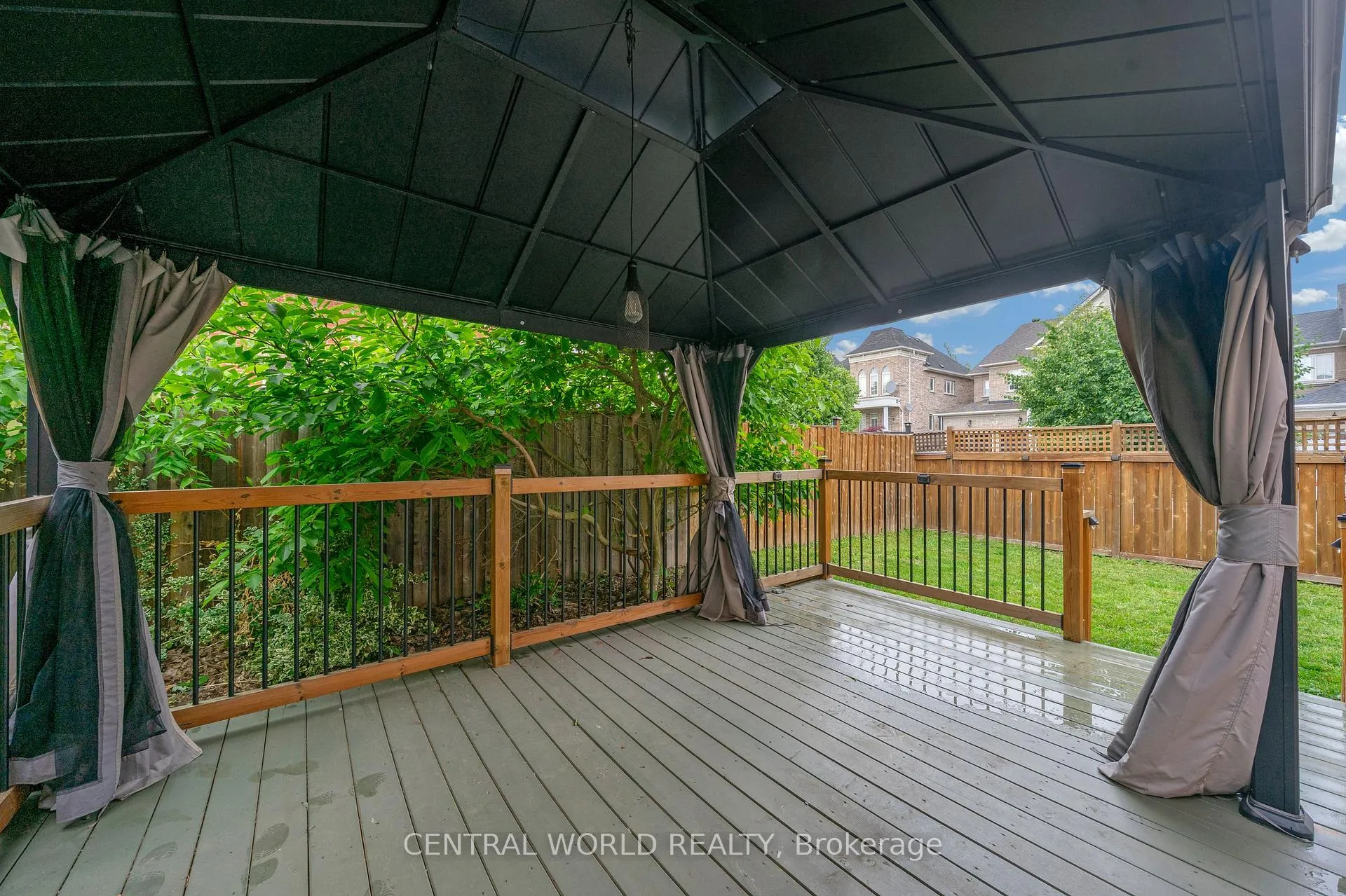 Photo 47 of 49 Stonechurch Crescent, Markham, Box Grove — HOMEH