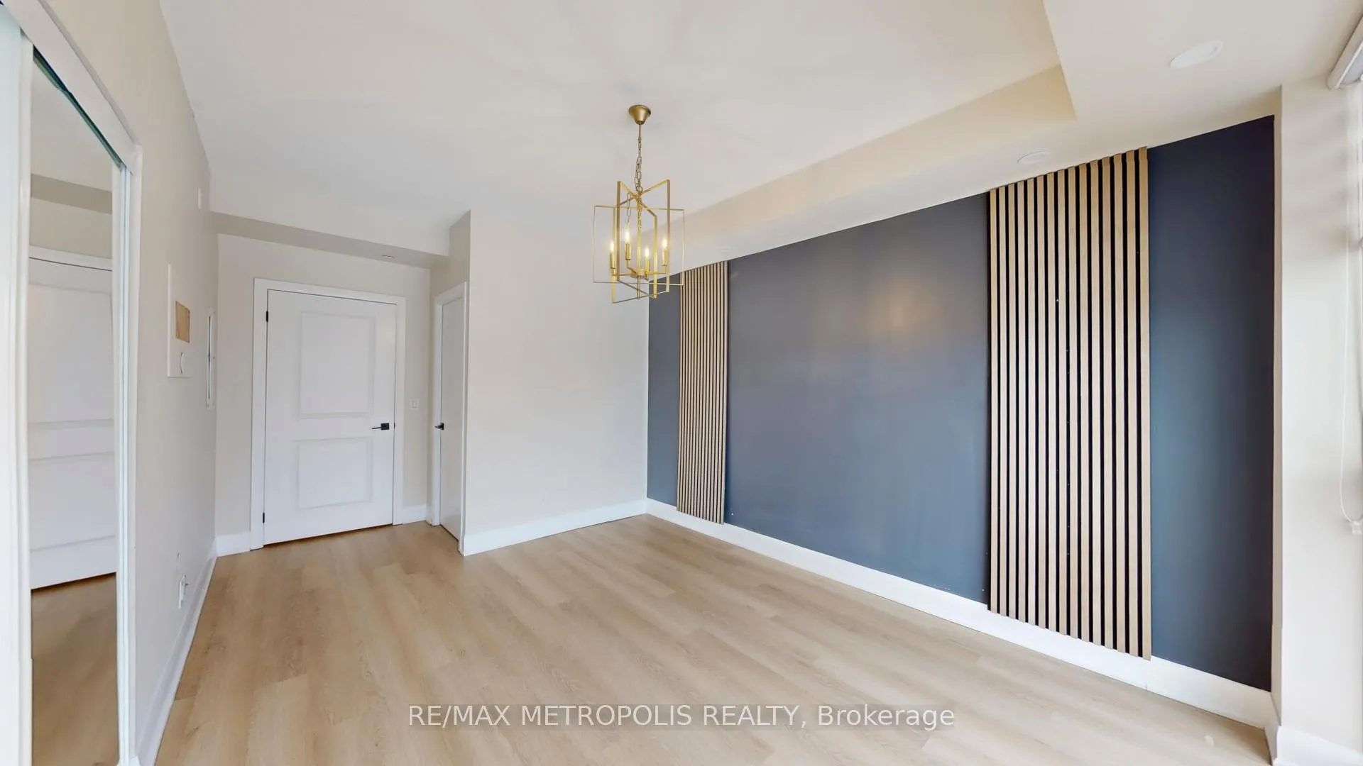 Photo 23 of Unit 318, 4700 Highway 7, Vaughan, East Woodbridge — HOMEH