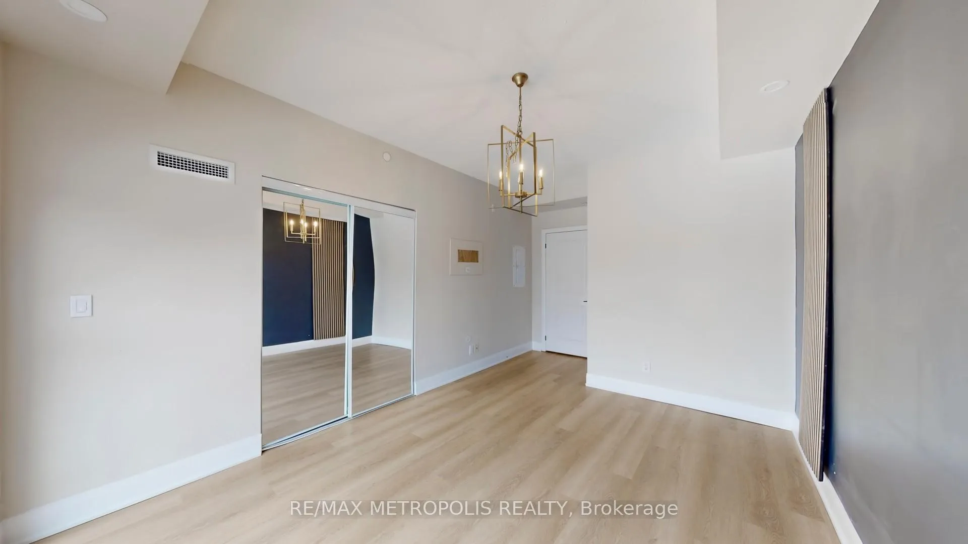 Photo 24 of Unit 318, 4700 Highway 7, Vaughan, East Woodbridge — HOMEH