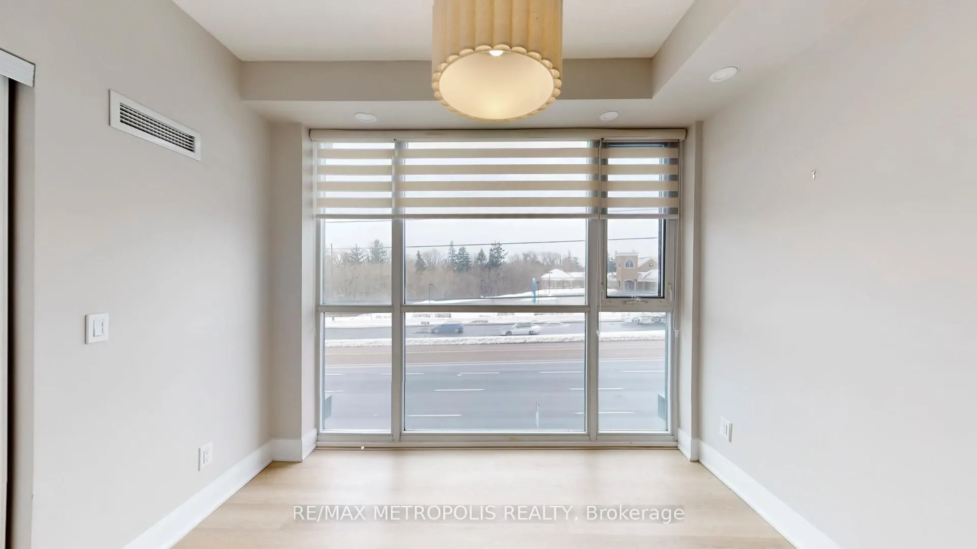 Photo 26 of Unit 318, 4700 Highway 7, Vaughan, East Woodbridge — HOMEH