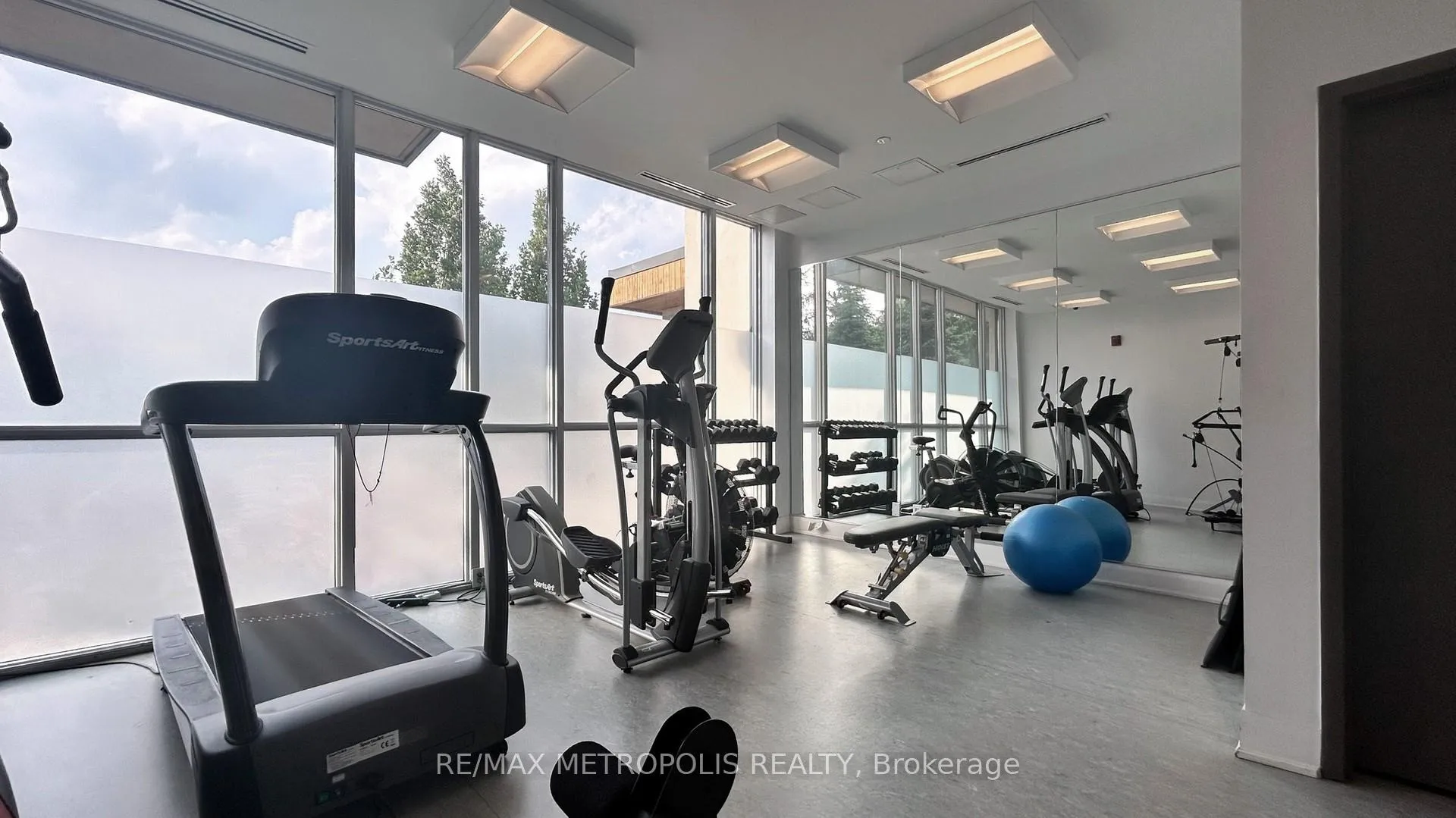 Photo 37 of Unit 318, 4700 Highway 7, Vaughan, East Woodbridge — HOMEH