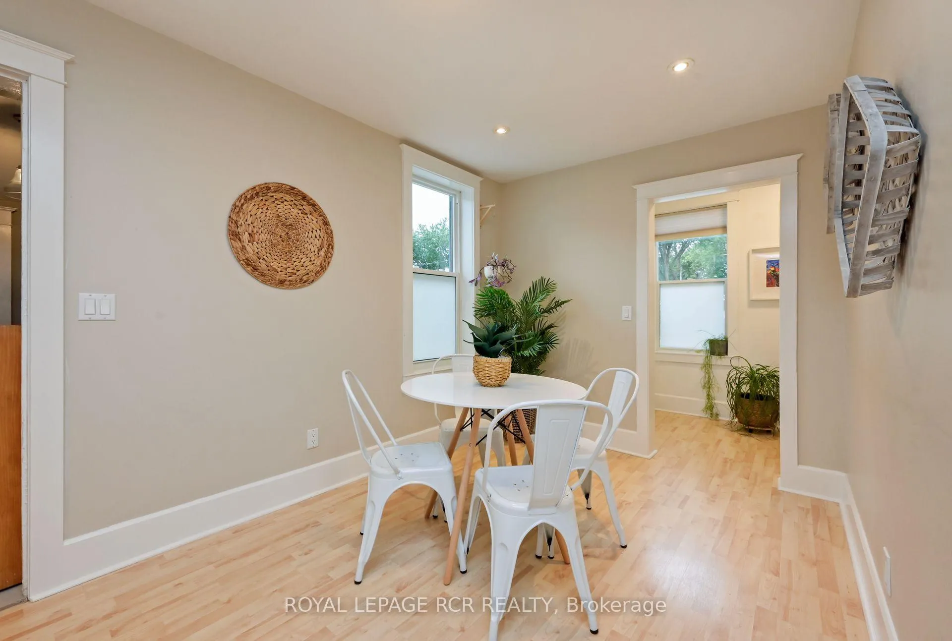 Photo 10 of 307 Victoria Street, Shelburne — HOMEH