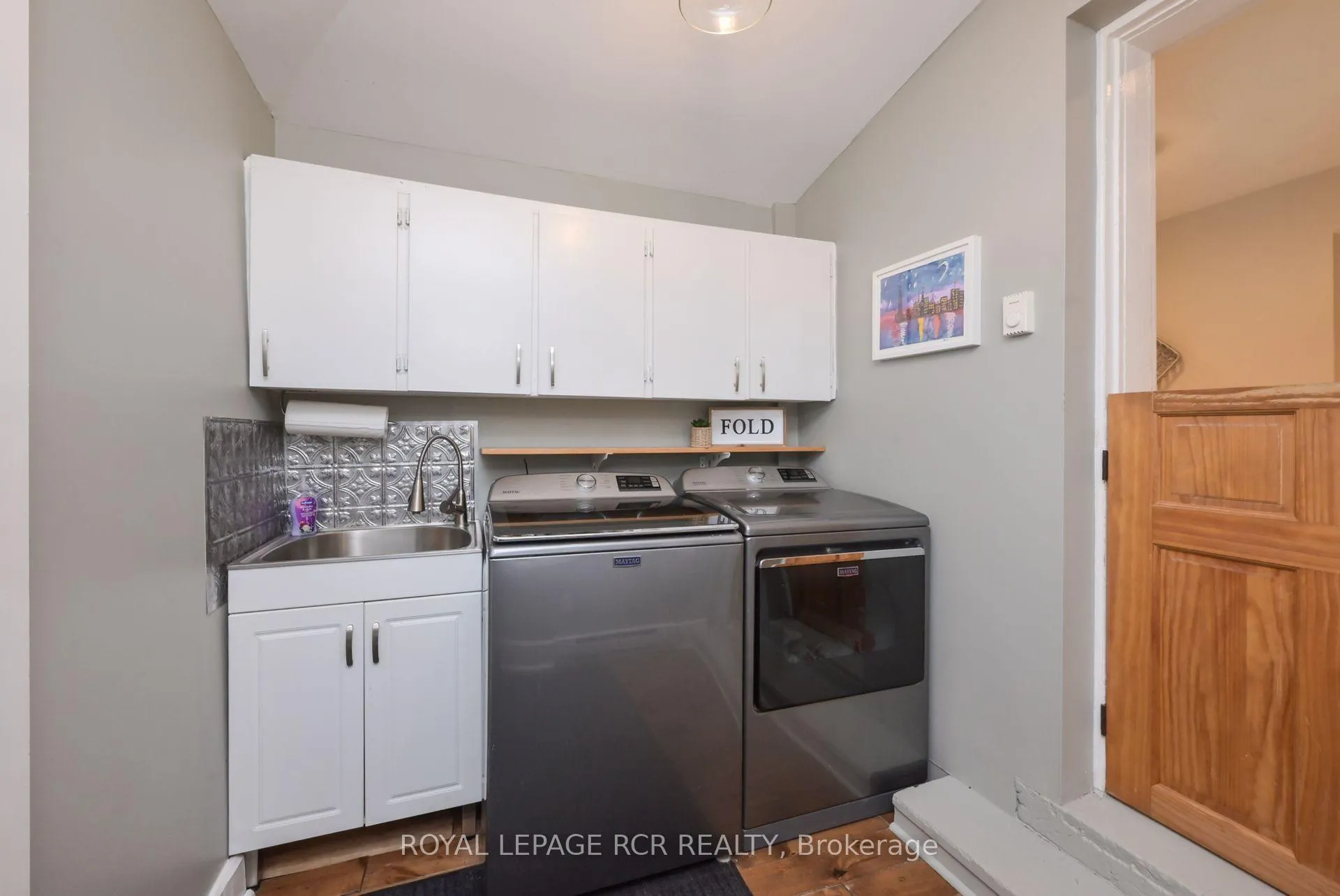 Photo 14 of 307 Victoria Street, Shelburne — HOMEH