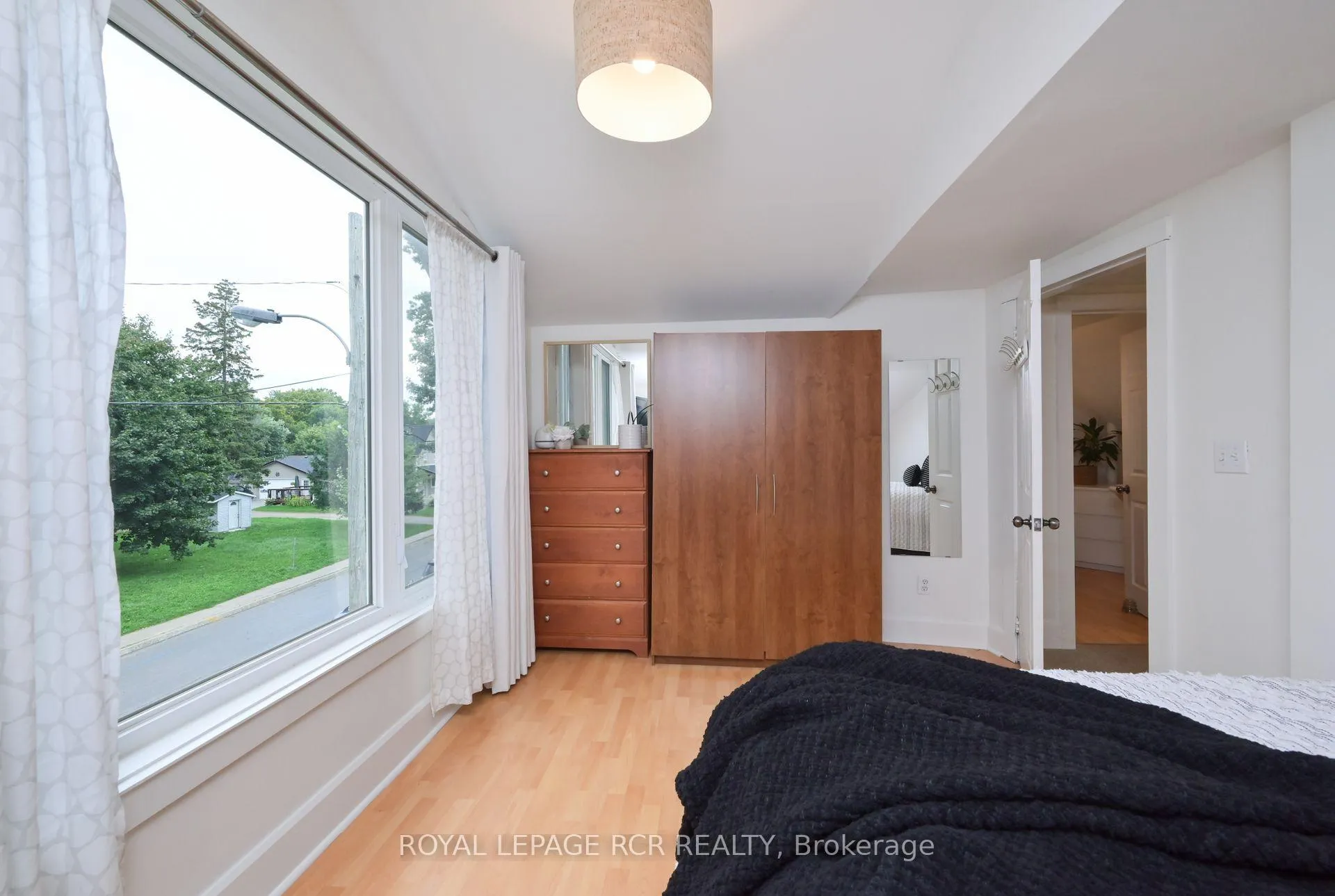 Photo 19 of 307 Victoria Street, Shelburne — HOMEH