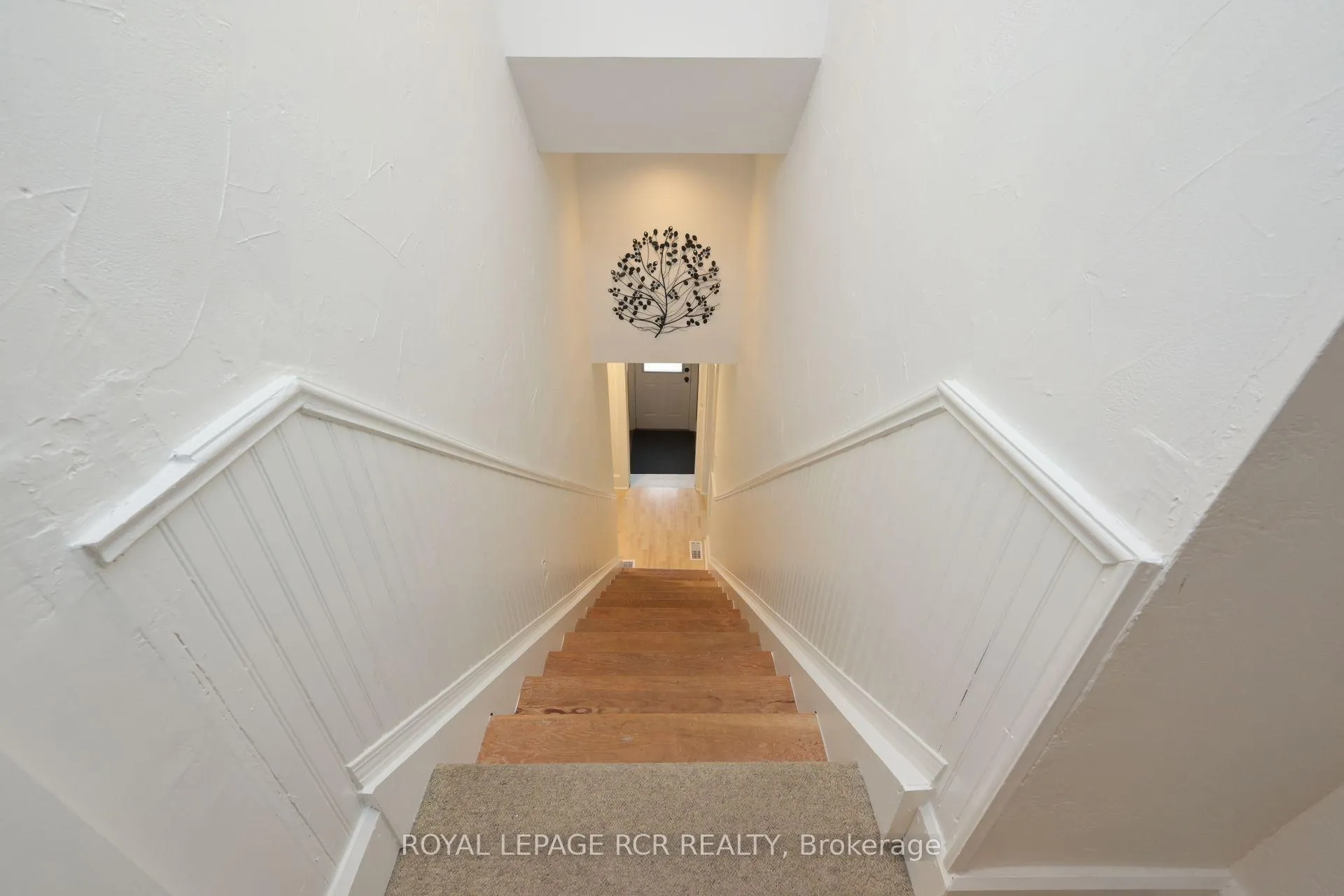 Photo 25 of 307 Victoria Street, Shelburne — HOMEH