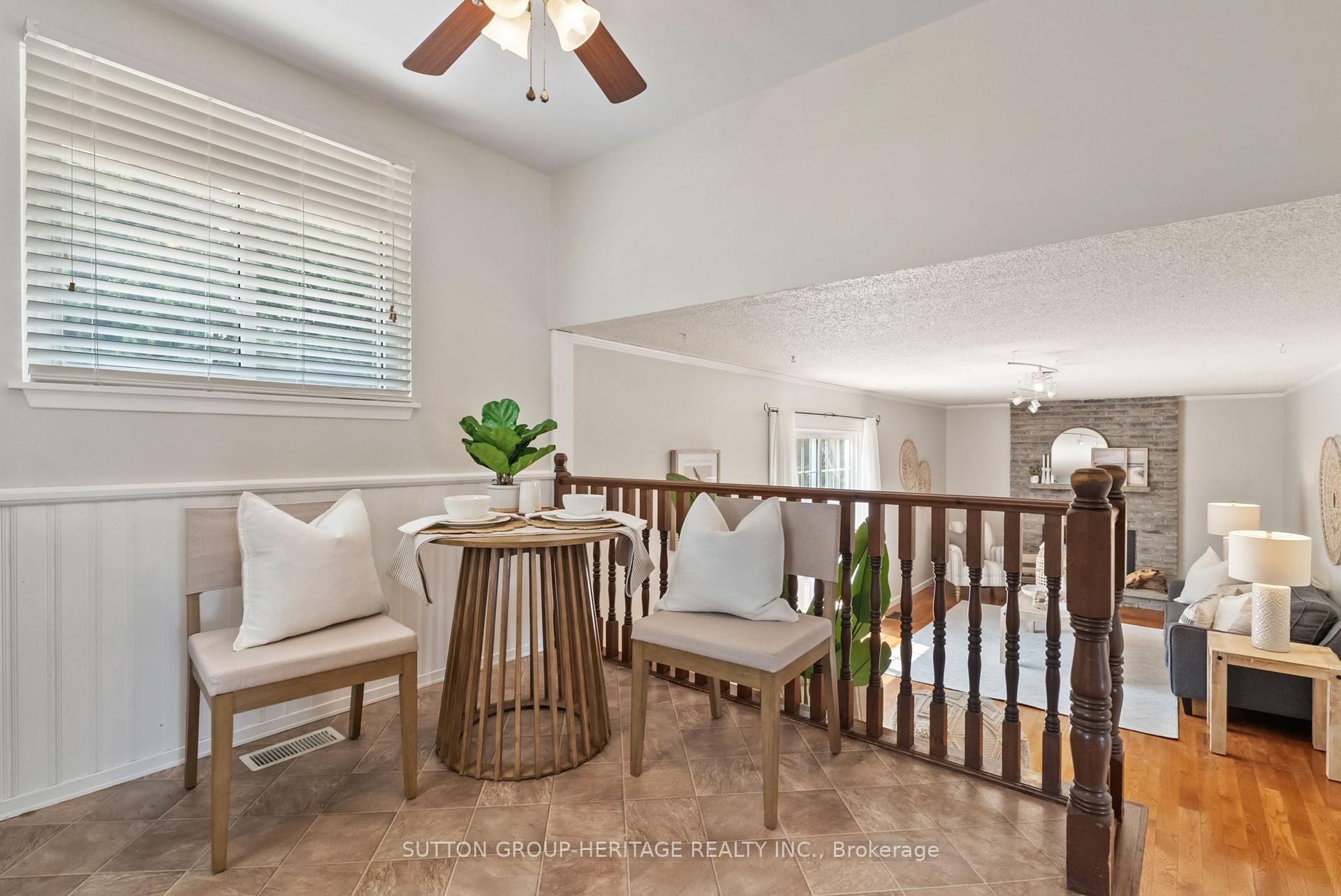 Photo 13 of 25 Carruthers Drive, Clarington, Bowmanville — HOMEH