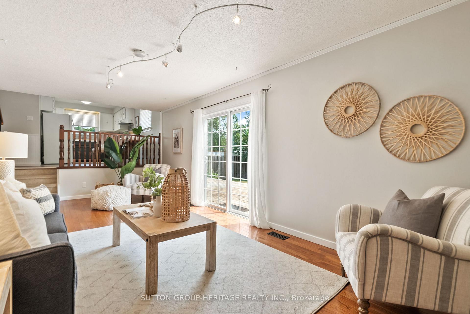 Photo 26 of 25 Carruthers Drive, Clarington, Bowmanville — HOMEH