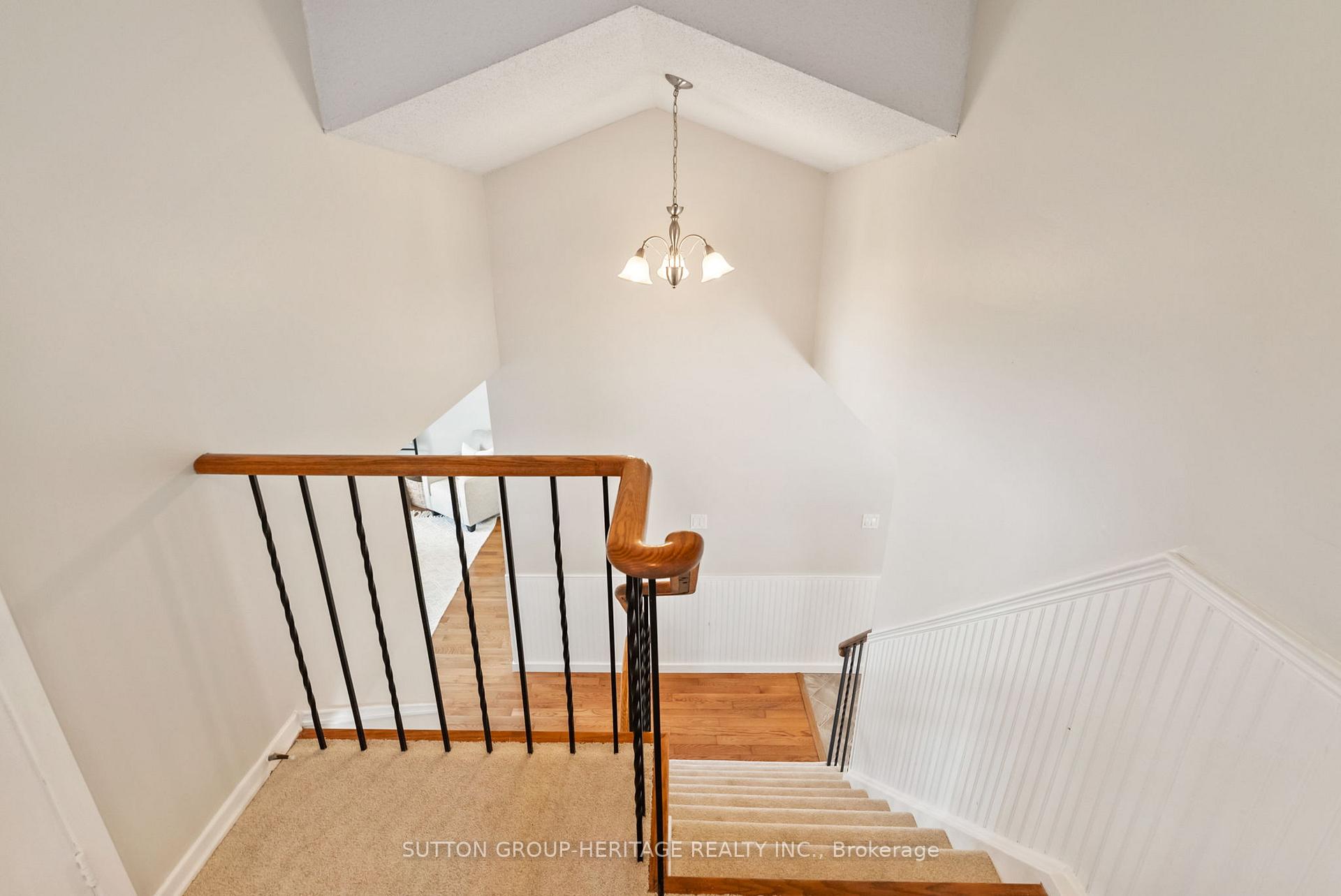 Photo 38 of 25 Carruthers Drive, Clarington, Bowmanville — HOMEH
