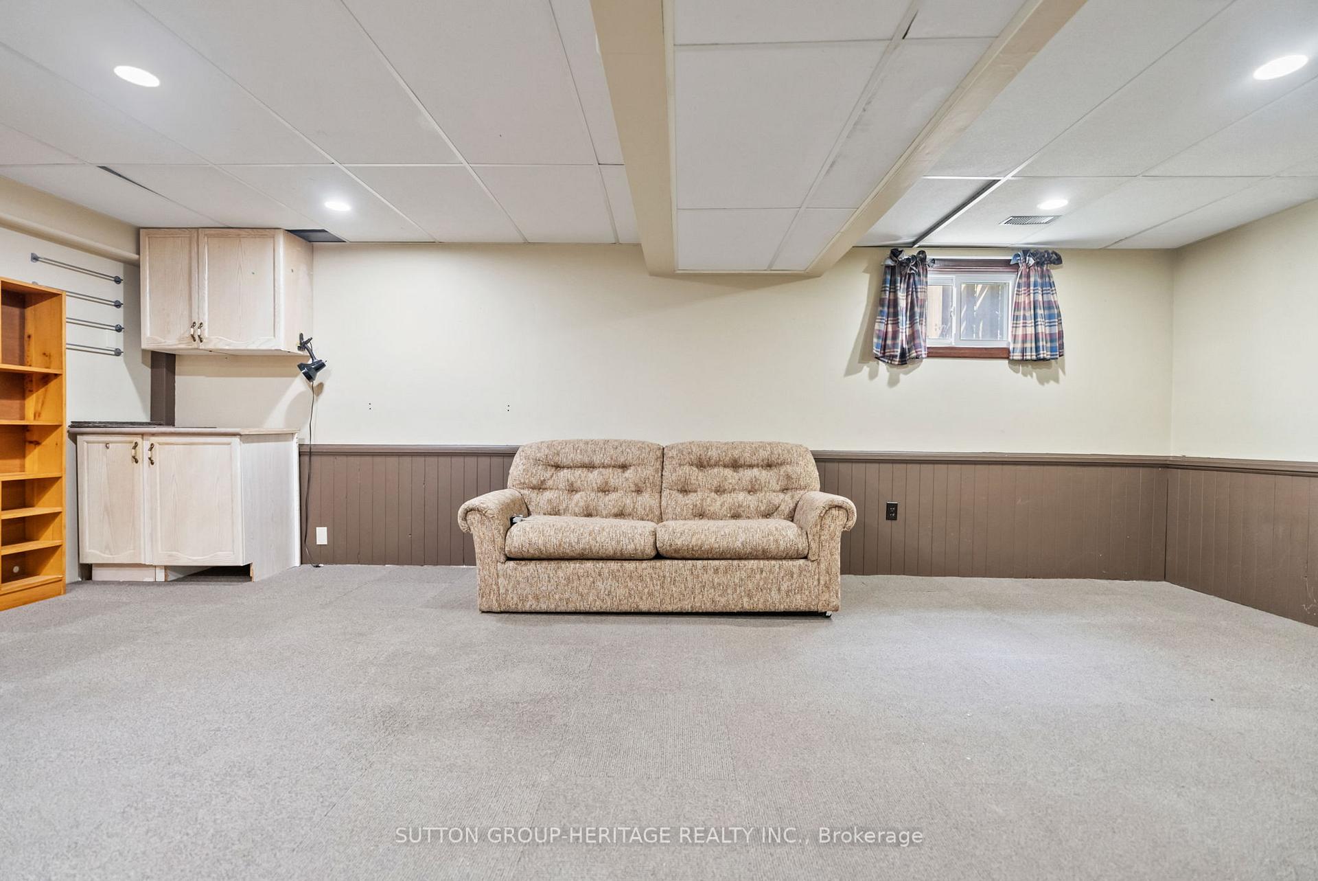 Photo 39 of 25 Carruthers Drive, Clarington, Bowmanville — HOMEH