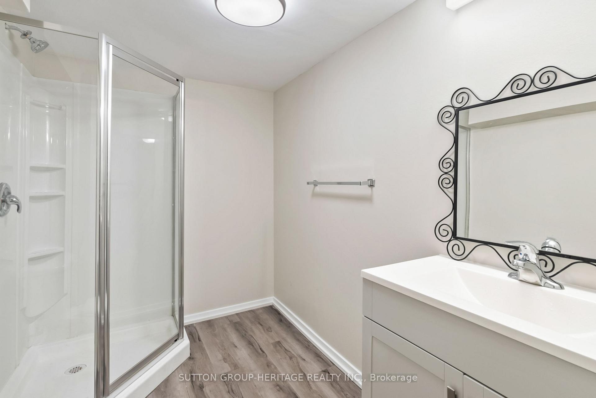 Photo 43 of 25 Carruthers Drive, Clarington, Bowmanville — HOMEH