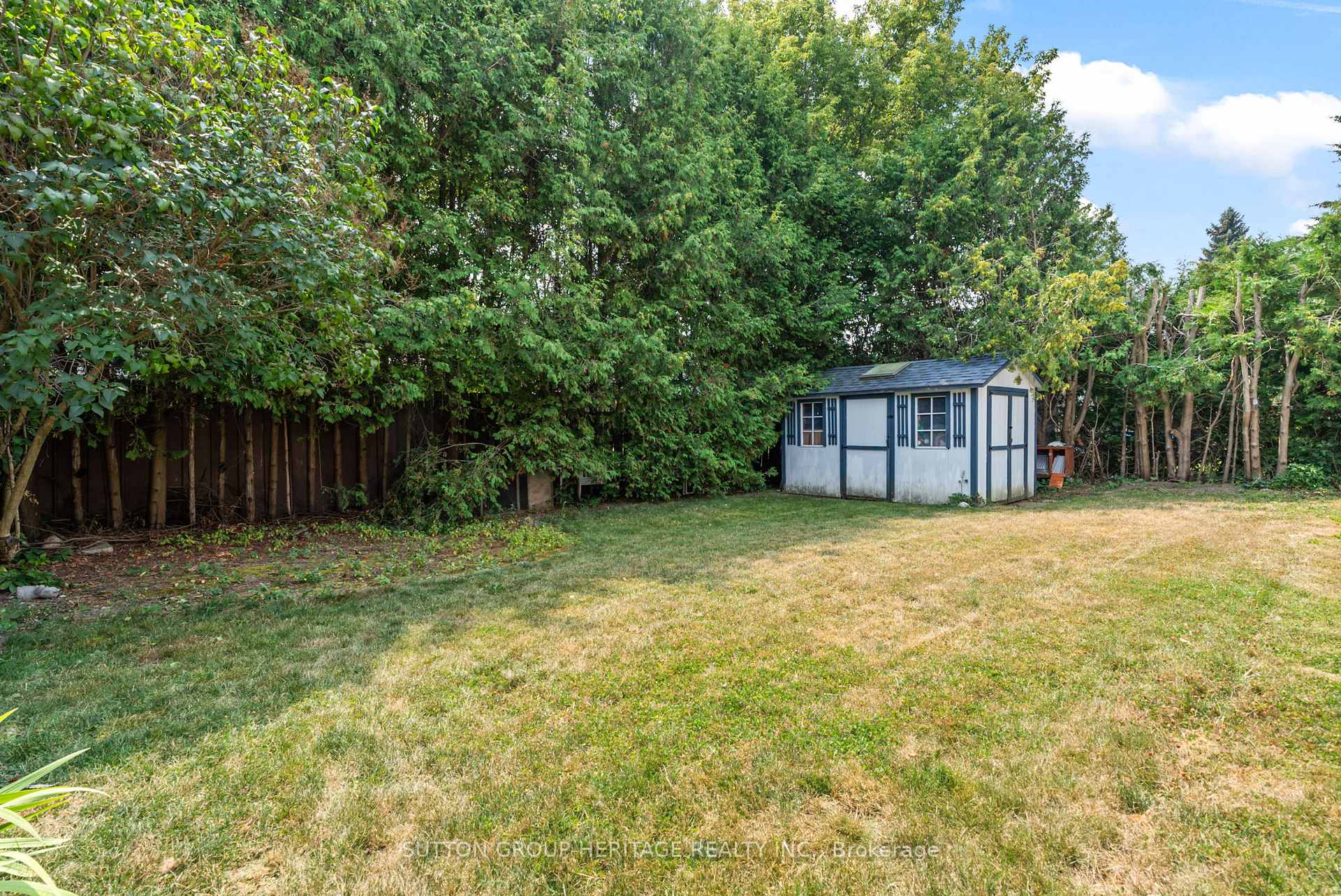 Photo 45 of 25 Carruthers Drive, Clarington, Bowmanville — HOMEH