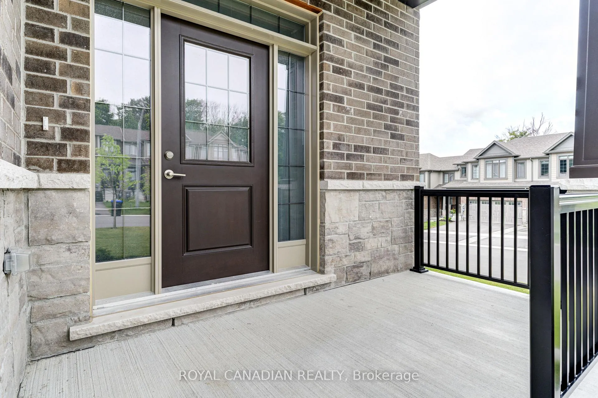 Photo 5 of 1048 Wright Drive, Midland — HOMEH