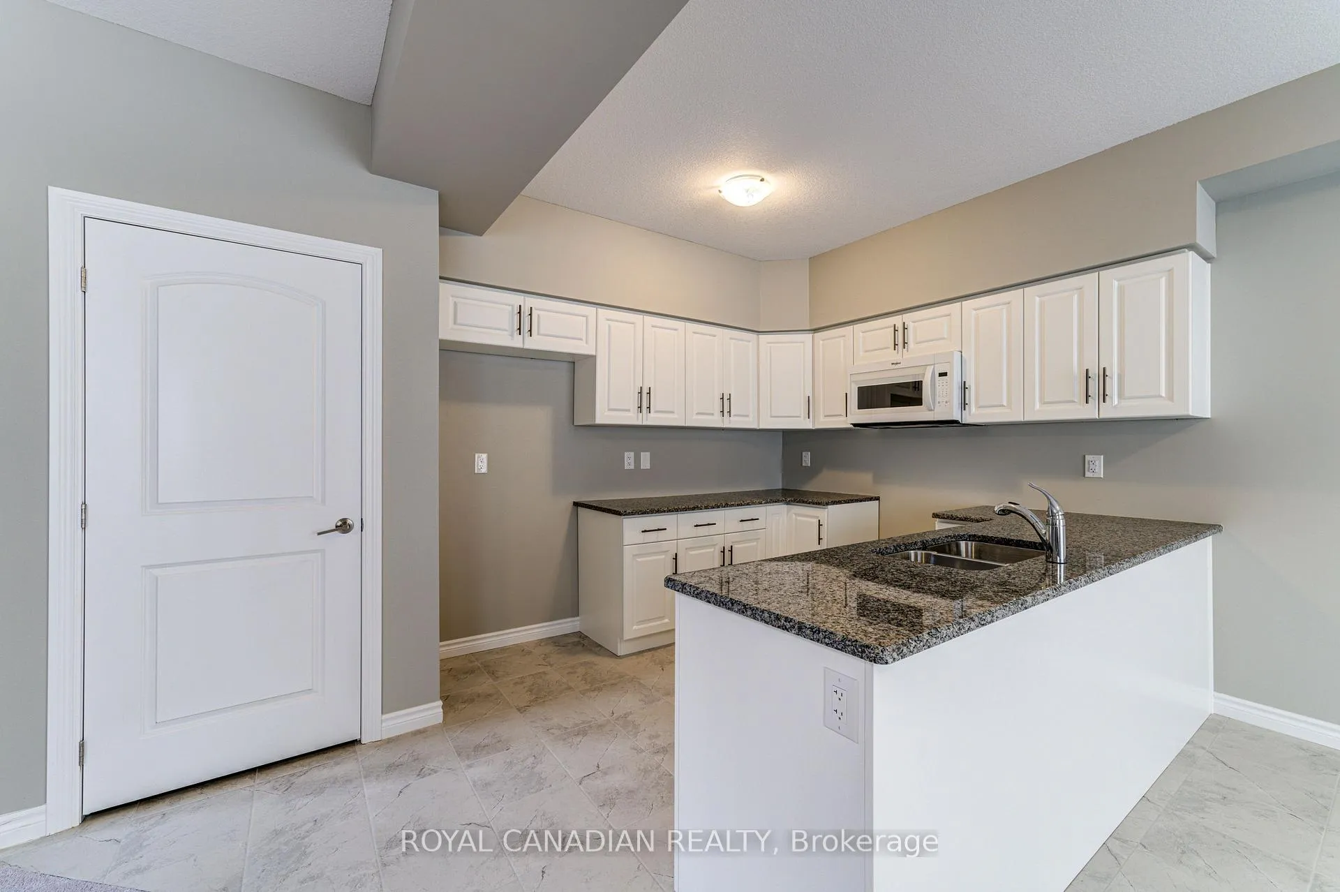 Photo 14 of 1048 Wright Drive, Midland — HOMEH