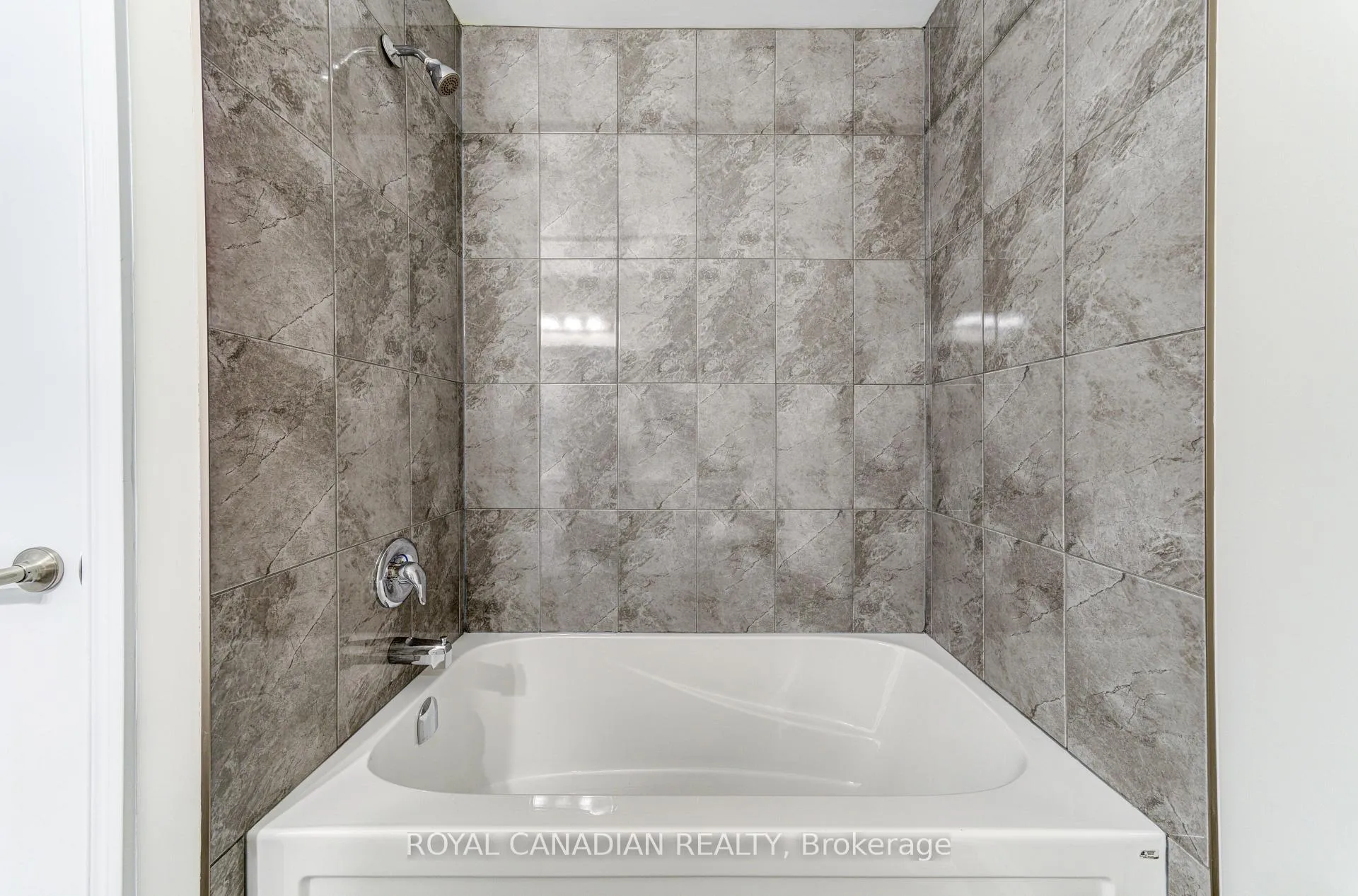 Photo 28 of 1048 Wright Drive, Midland — HOMEH