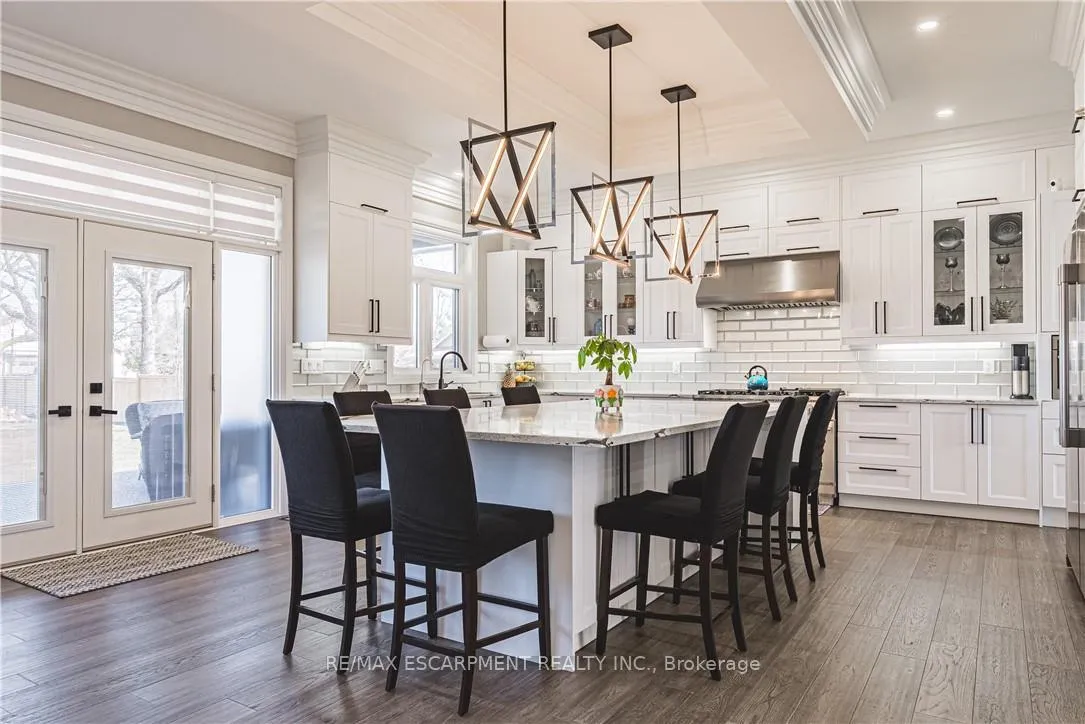Photo 8 of 8378 Chippewa Road N, Hamilton, Mount Hope — HOMEH