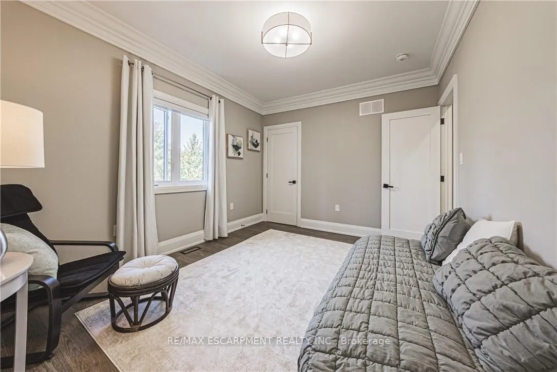 Photo 33 of 8378 Chippewa Road N, Hamilton, Mount Hope — HOMEH