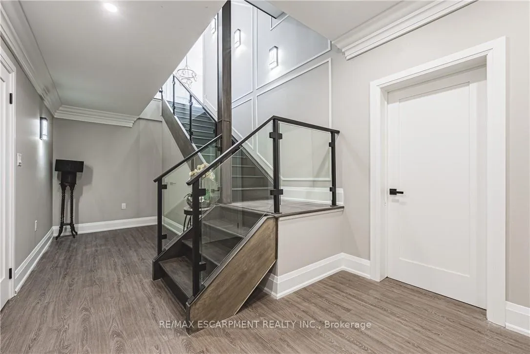 Photo 38 of 8378 Chippewa Road N, Hamilton, Mount Hope — HOMEH