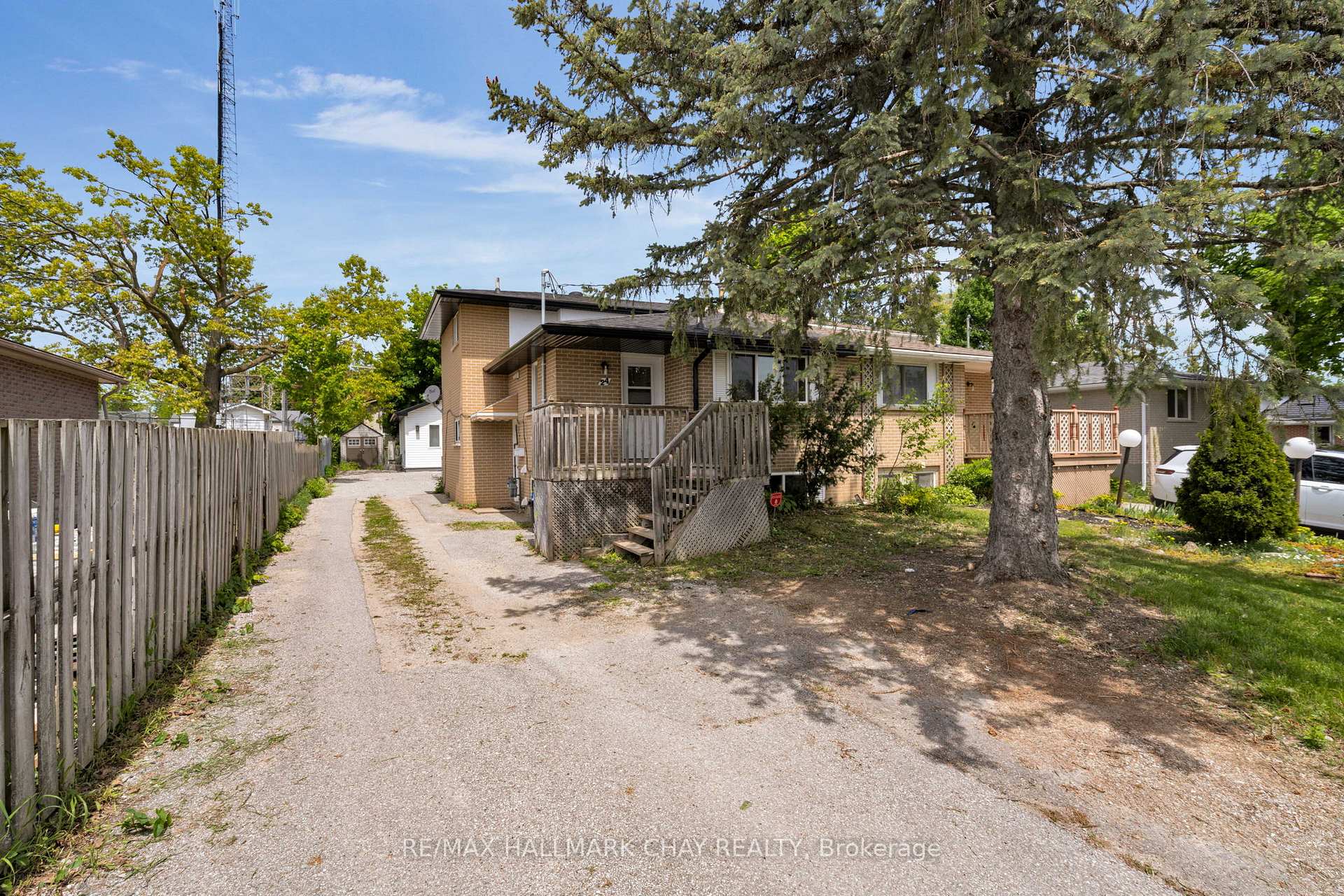 Front of Unit 1, 2, 3, 24 Charlbrook Avenue