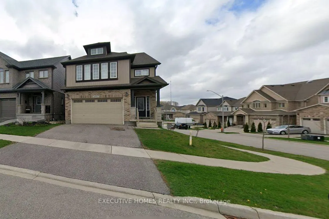 Photo 2 of 285 Dewdrop Crescent, Waterloo — HOMEH