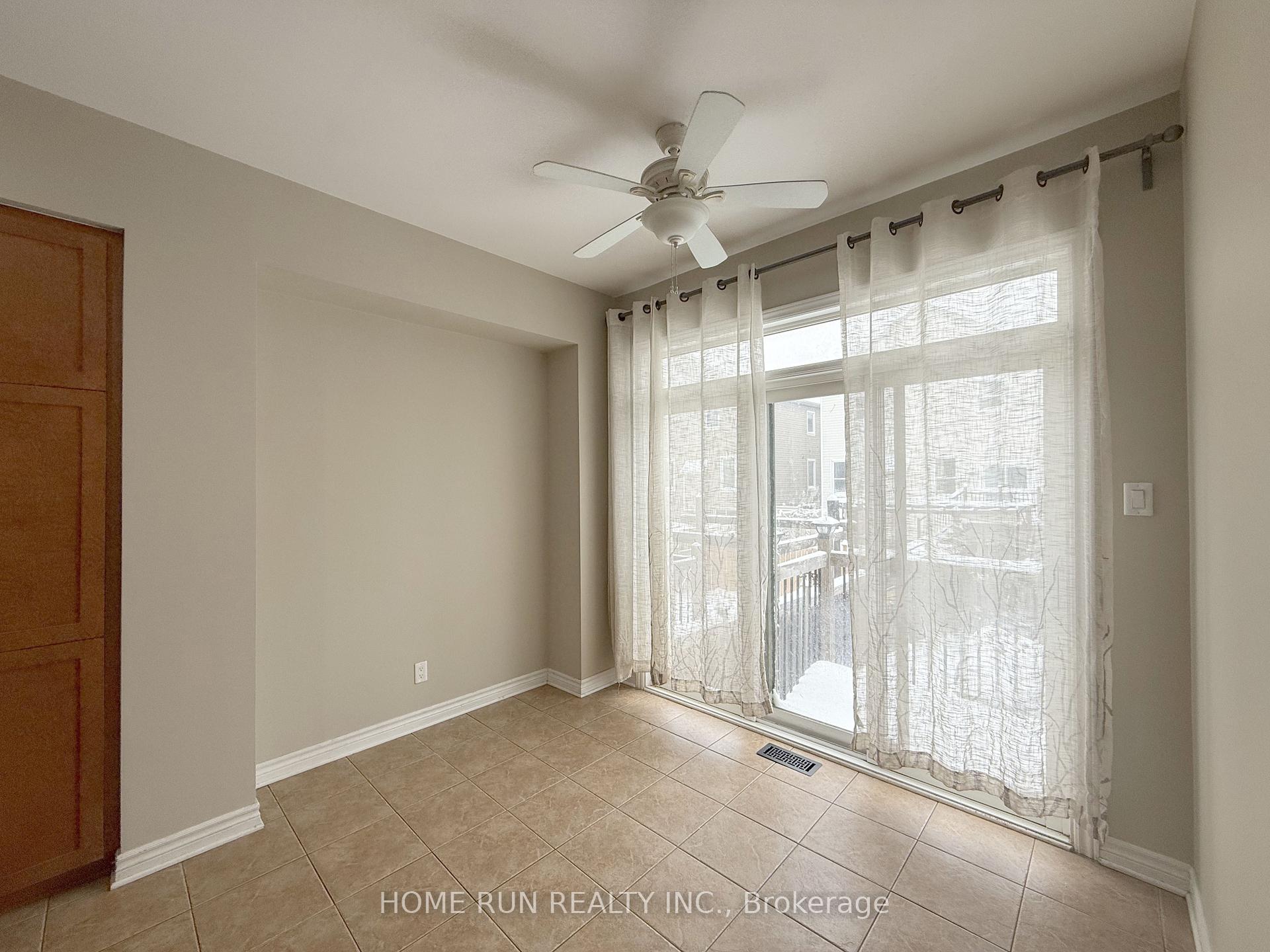 Photo 8 of 924 Cobble Hill Drive, Ottawa, Barrhaven - Cedargrove/Fraserdale — HOMEH