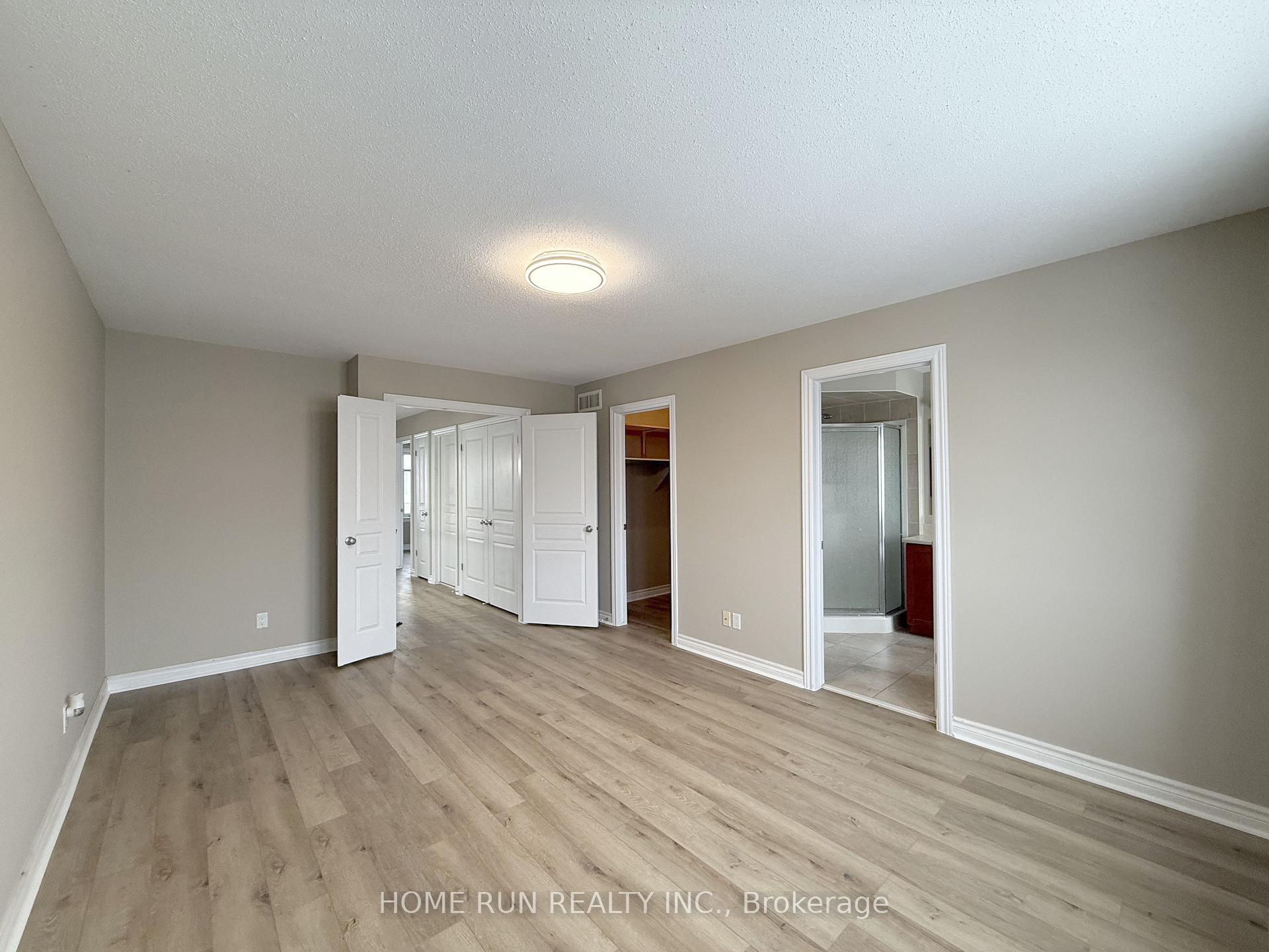 Photo 17 of 924 Cobble Hill Drive, Ottawa, Barrhaven - Cedargrove/Fraserdale — HOMEH