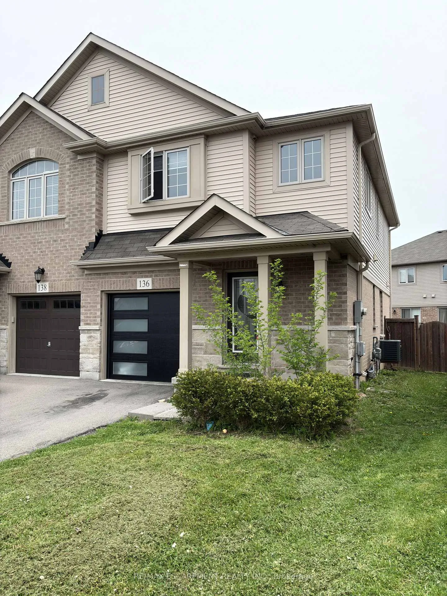 Front of 136 Westbank Trail