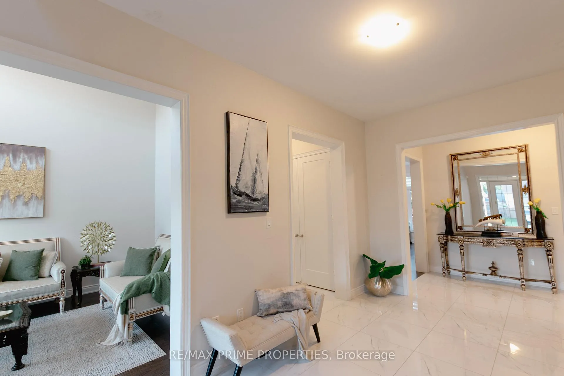 Photo 10 of 65 Redmond Crescent, Springwater, Centre Vespra — HOMEH