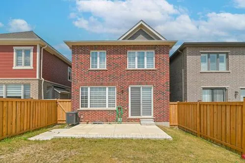 Photo 7 of 30 Saxony Street, Kitchener — HOMEH