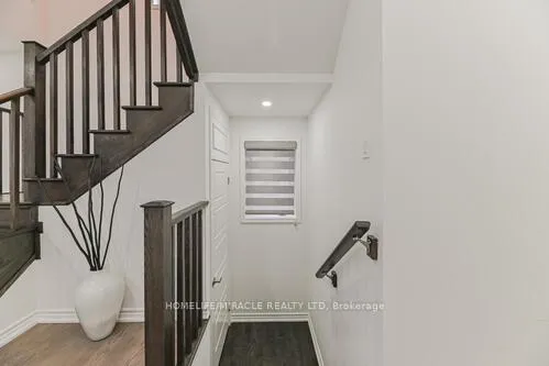 Photo 14 of 30 Saxony Street, Kitchener — HOMEH
