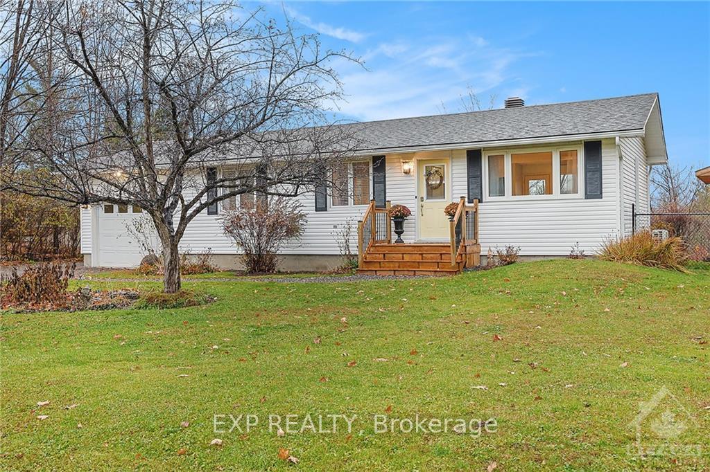 Photo 1 of 2838 Old Maple Lane, Ottawa, Dunrobin Shores — HOMEH